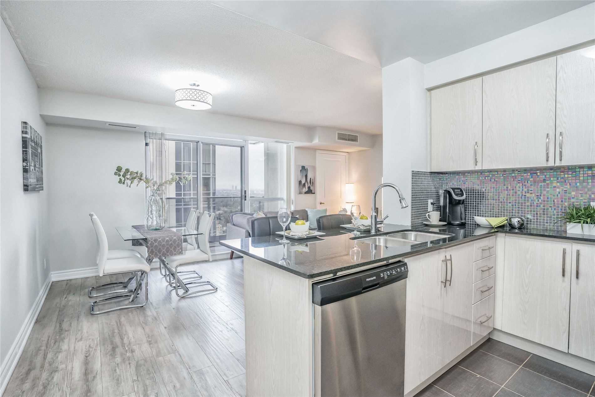 5791 Yonge St, #2207