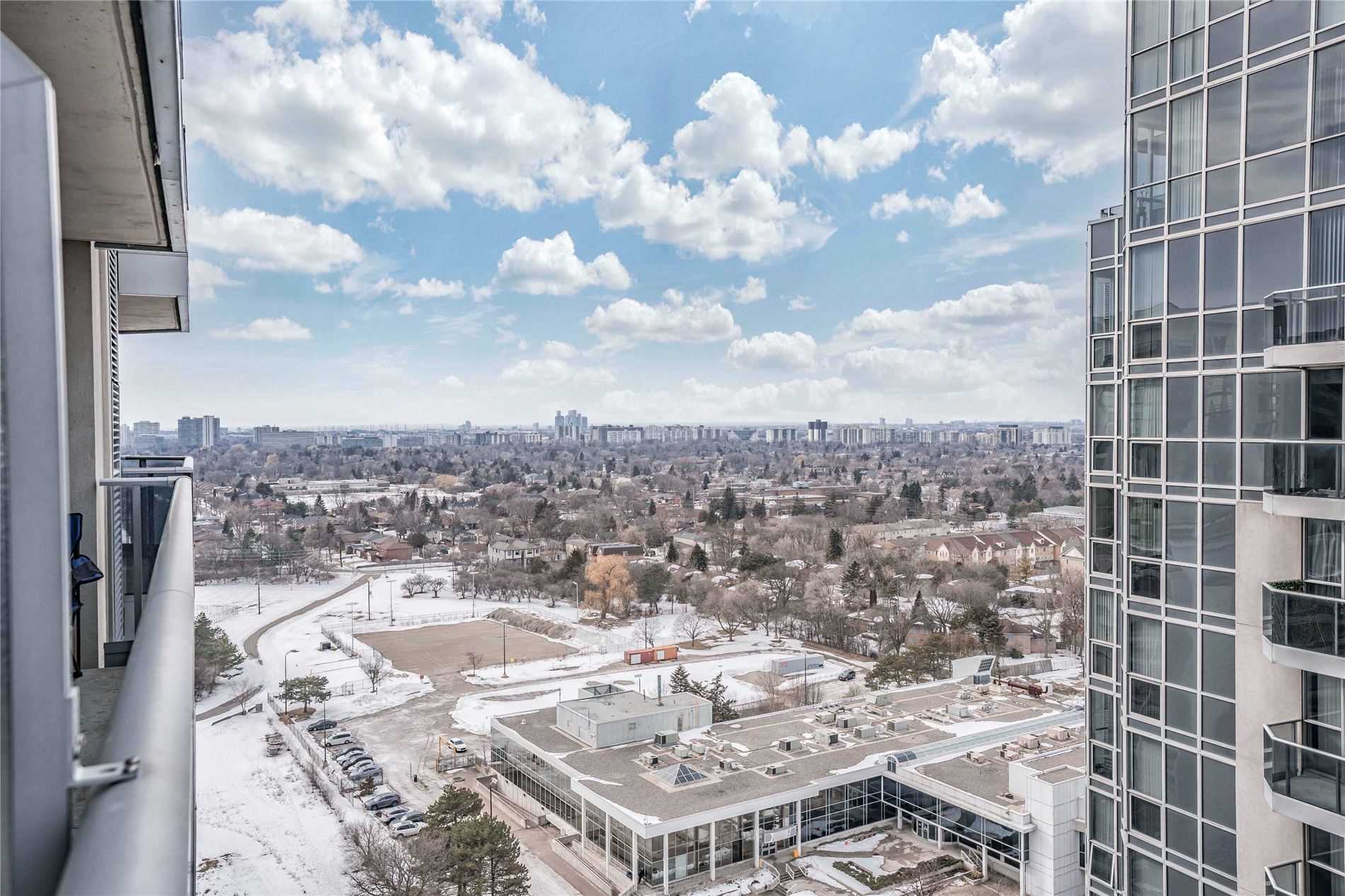 5791 Yonge St, #2207