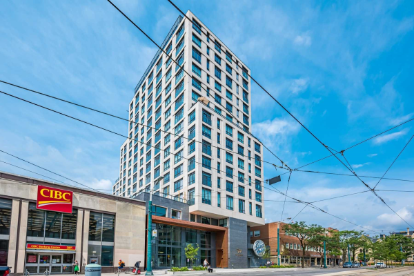 484 Spadina Ave, Toronto