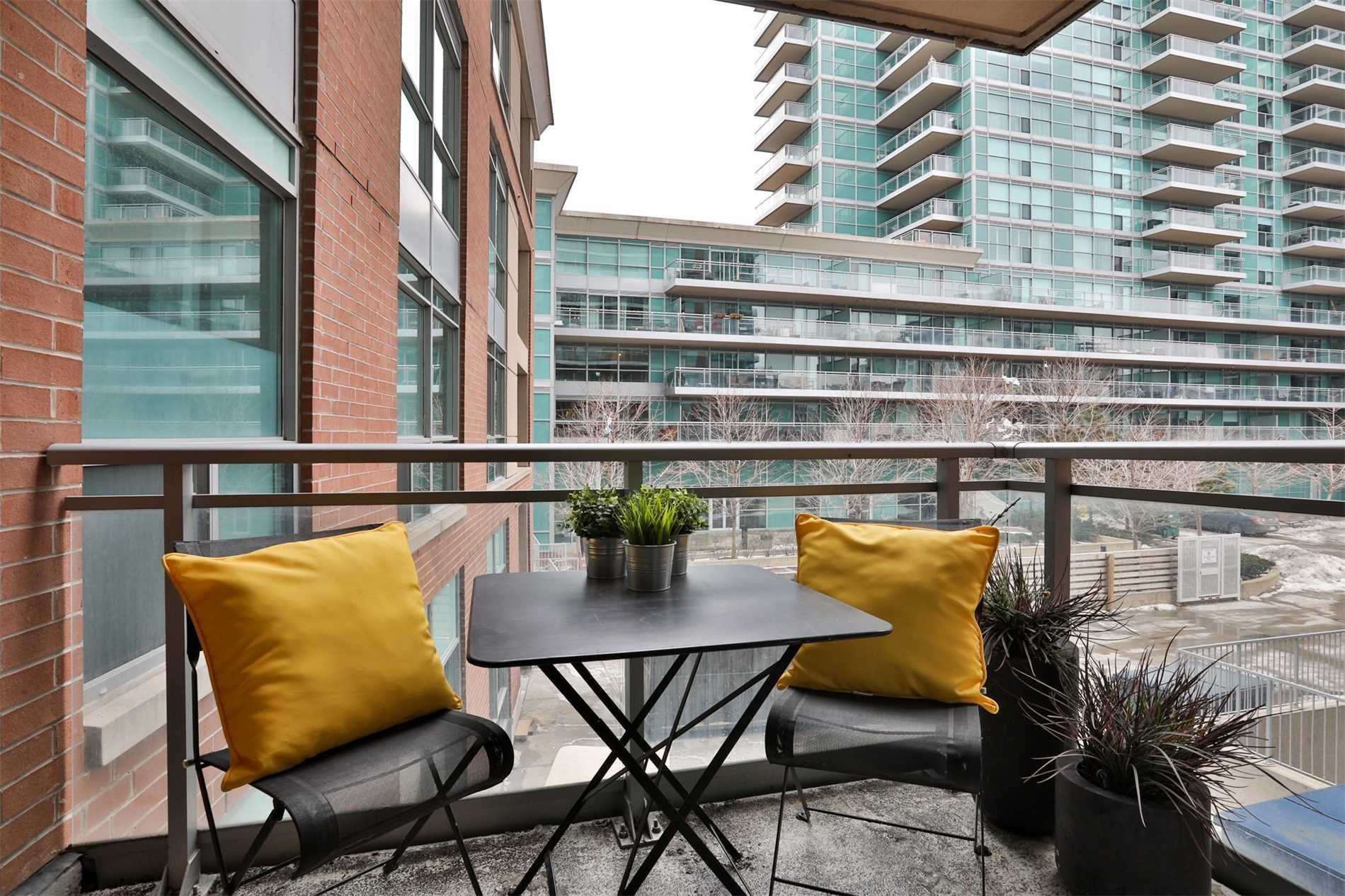 50 Lynn Williams St, #219