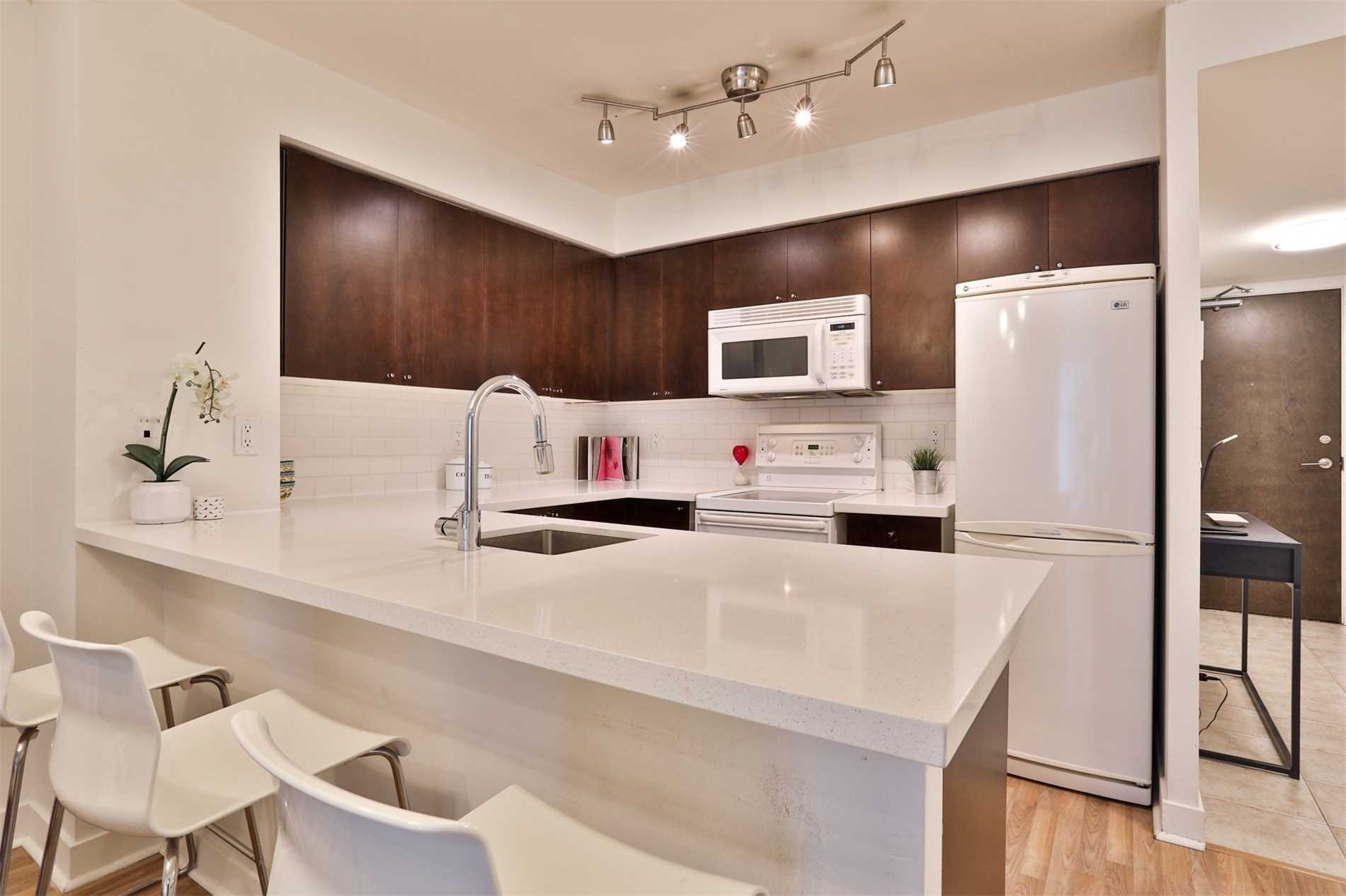 50 Lynn Williams St, #219