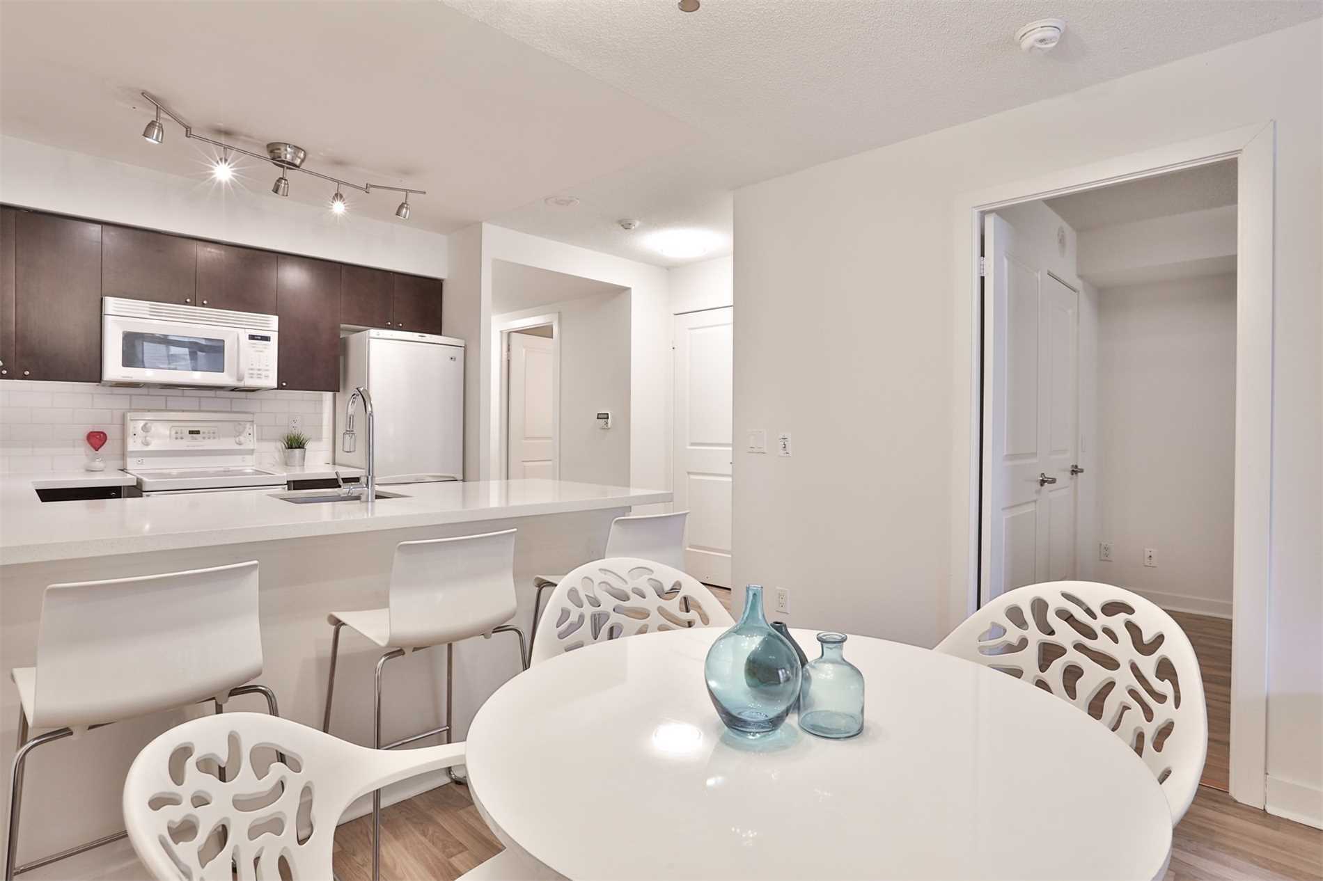 50 Lynn Williams St, #219