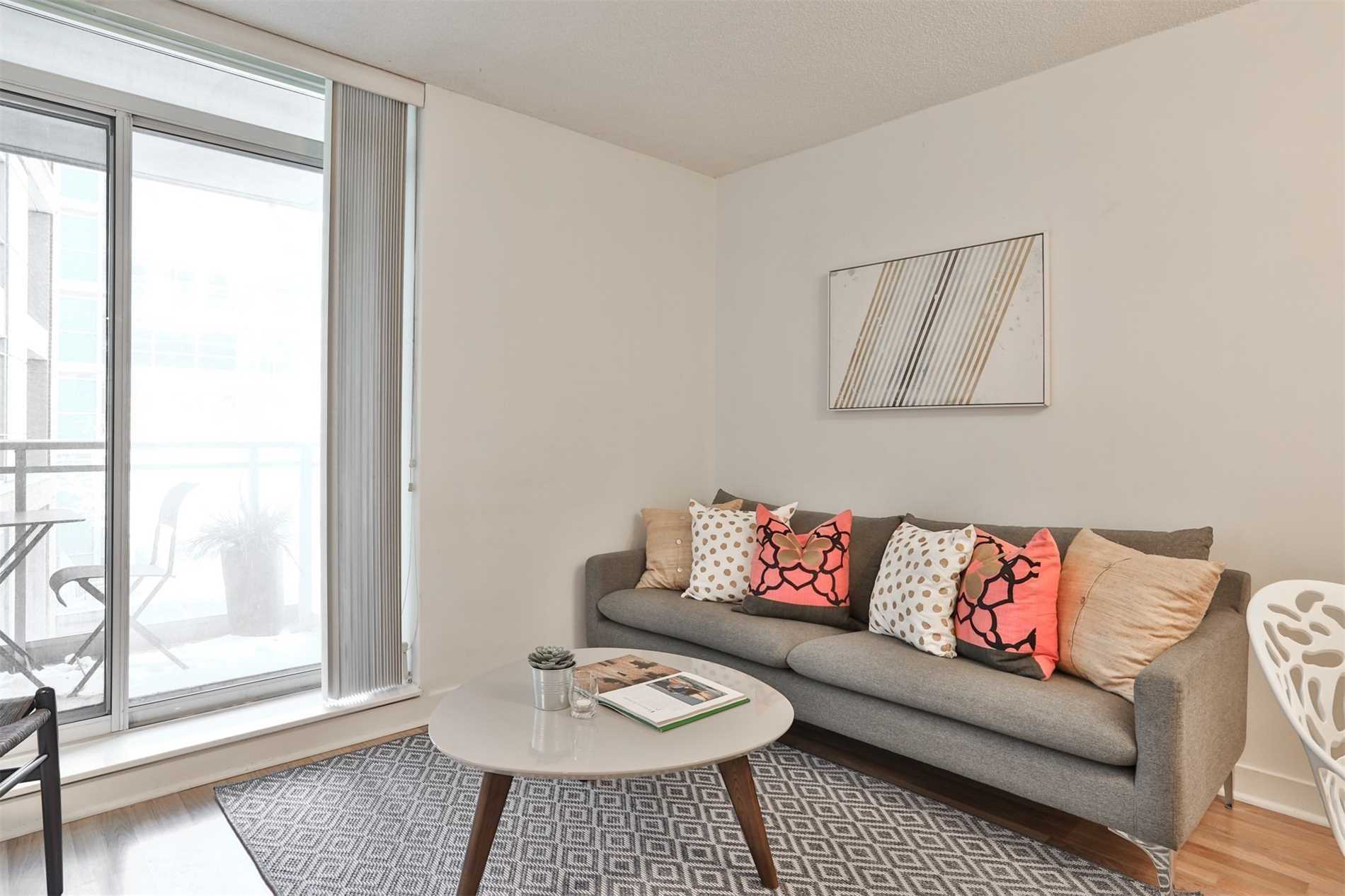 50 Lynn Williams St, #219