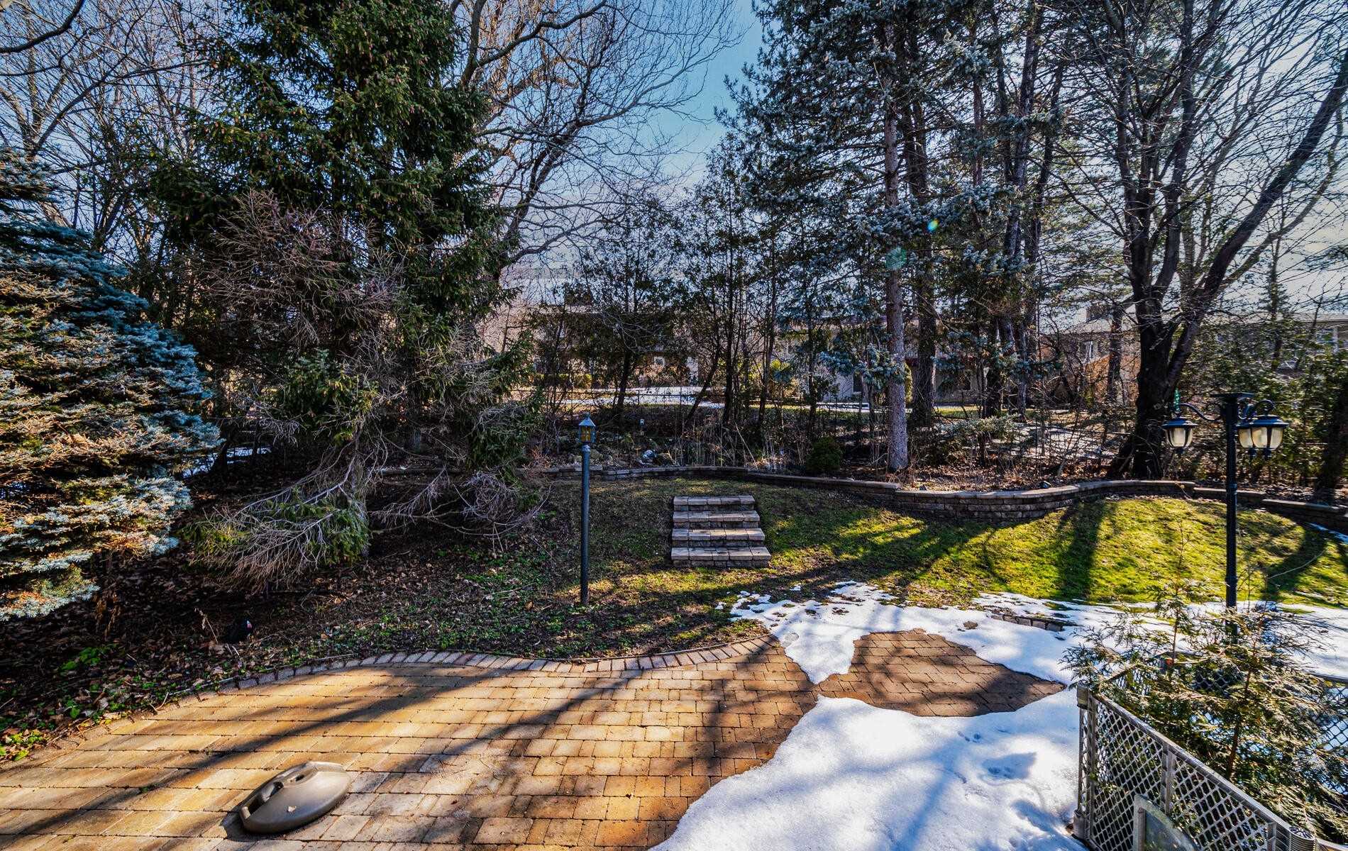7 Olsen Dr