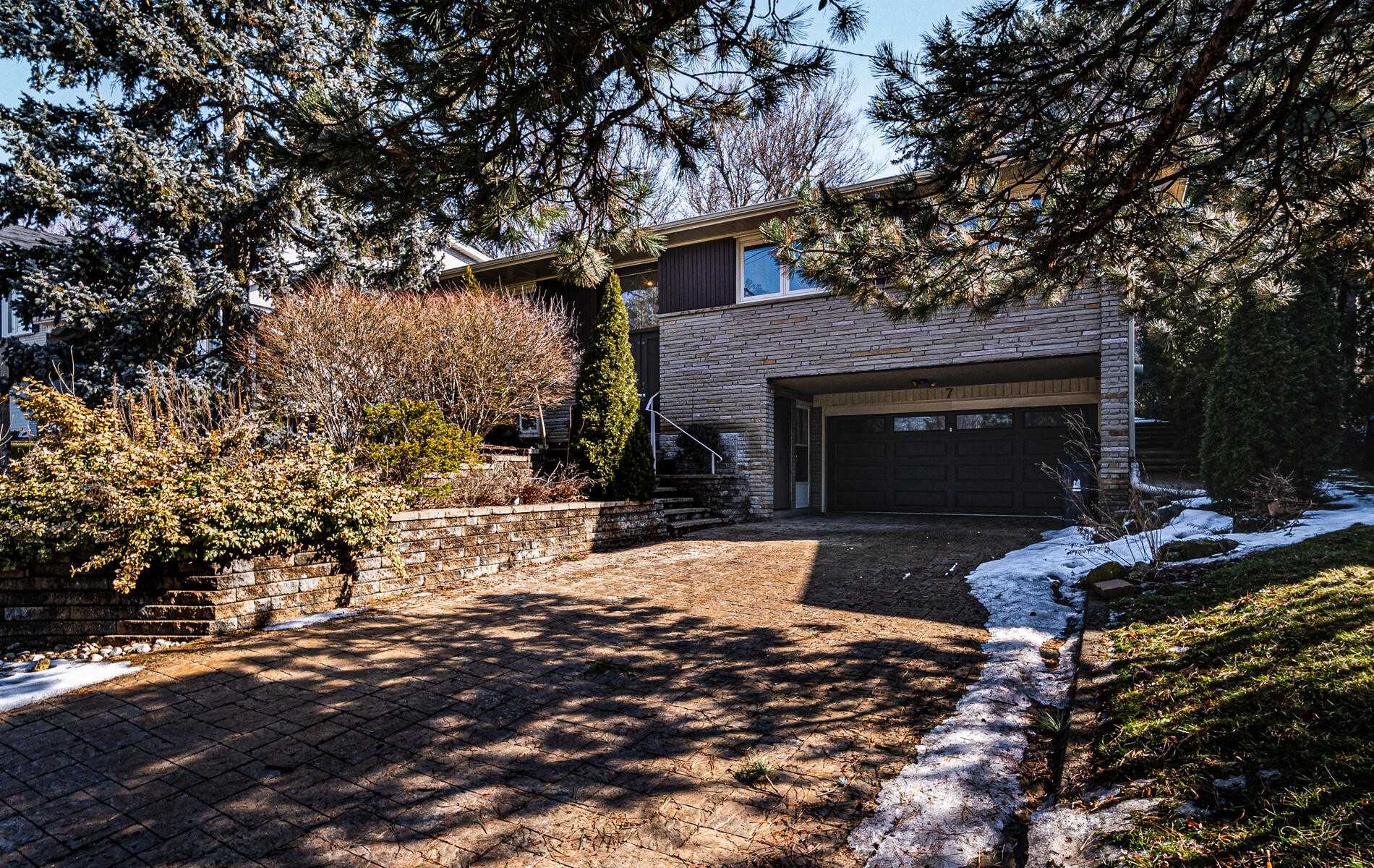 7 Olsen Dr