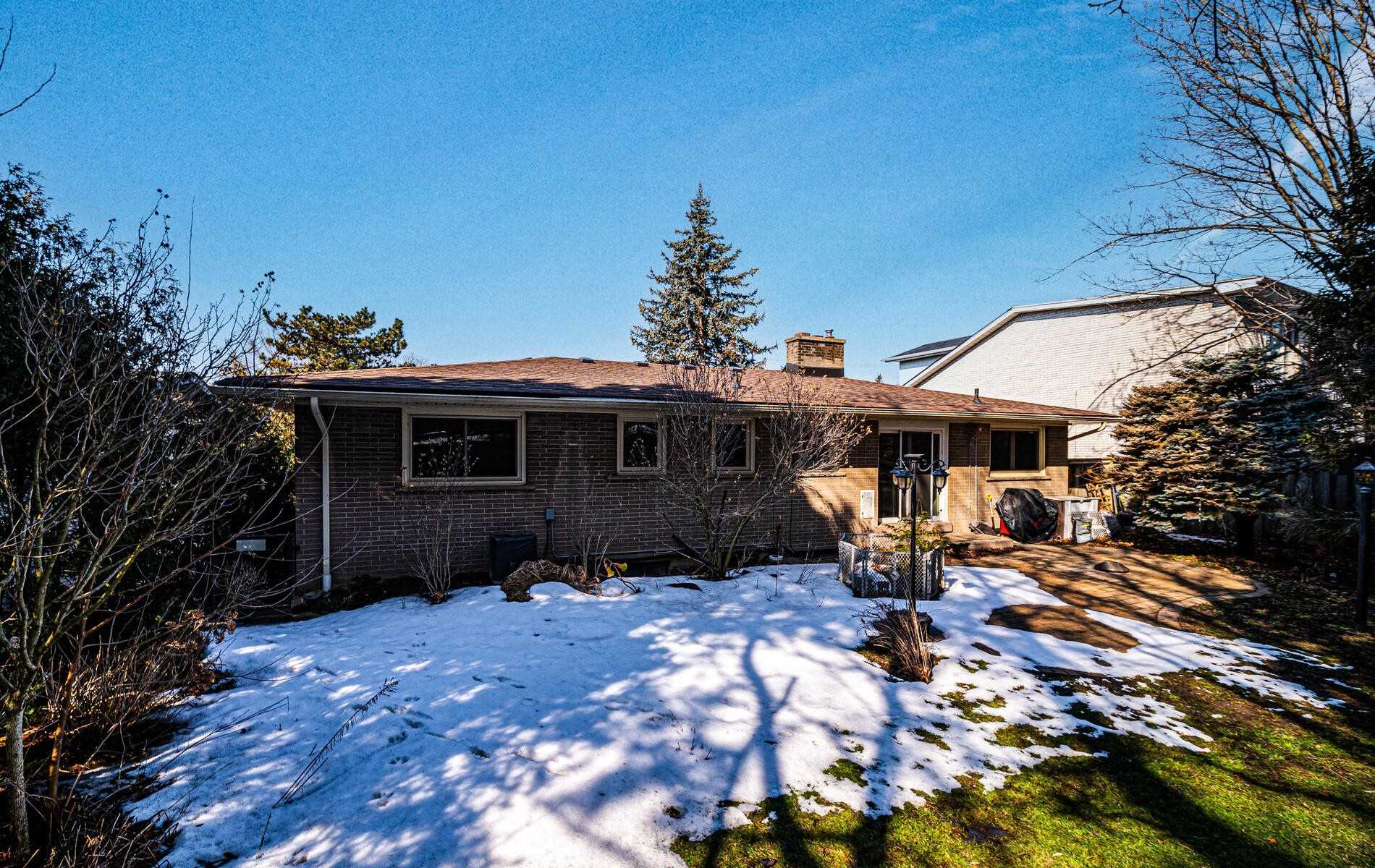 7 Olsen Dr