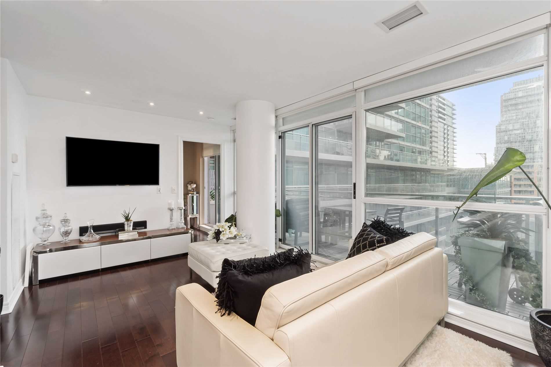 80 Western Battery Rd, #503