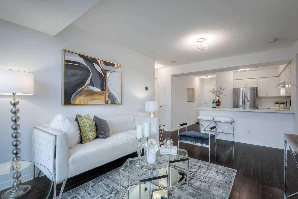 28 Harrison Garden Blvd, #1501