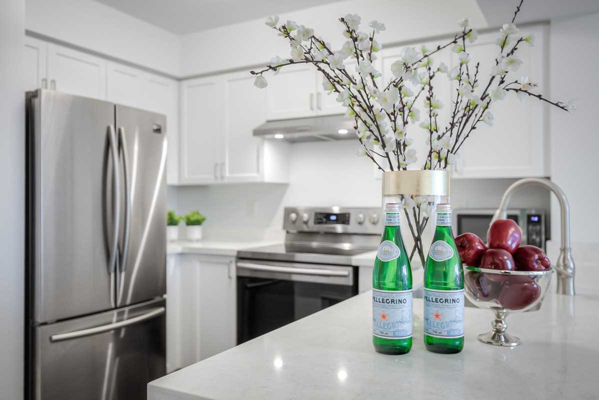 28 Harrison Garden Blvd, #1501