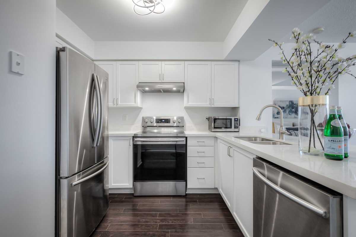 28 Harrison Garden Blvd, #1501