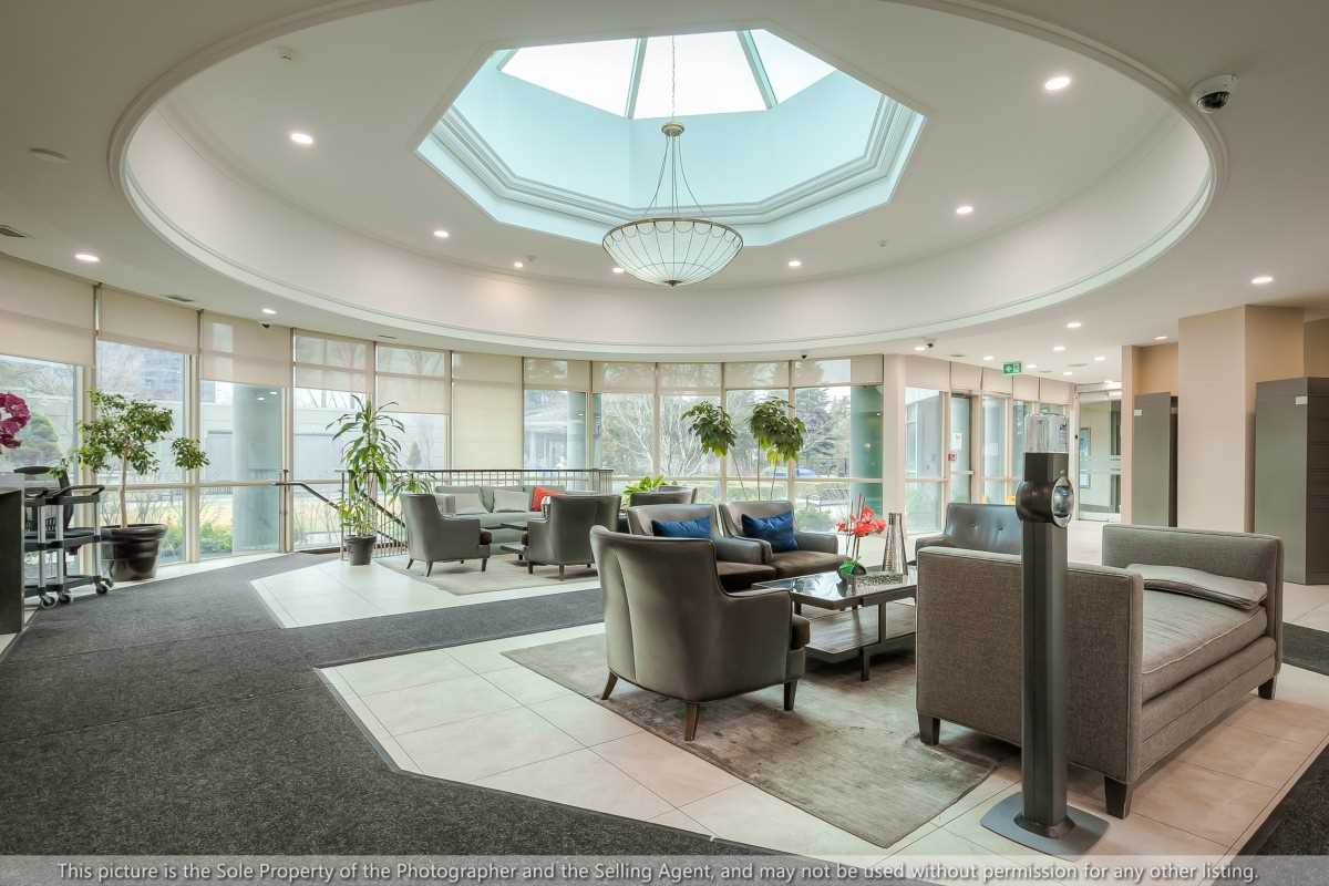 28 Harrison Garden Blvd, #1501