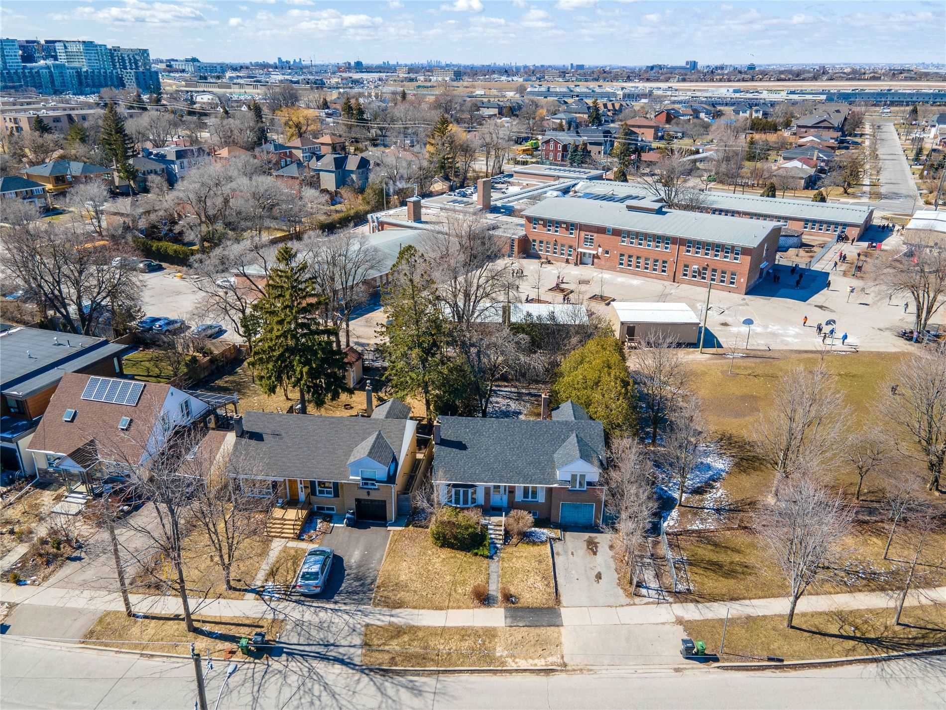 86 King High Ave