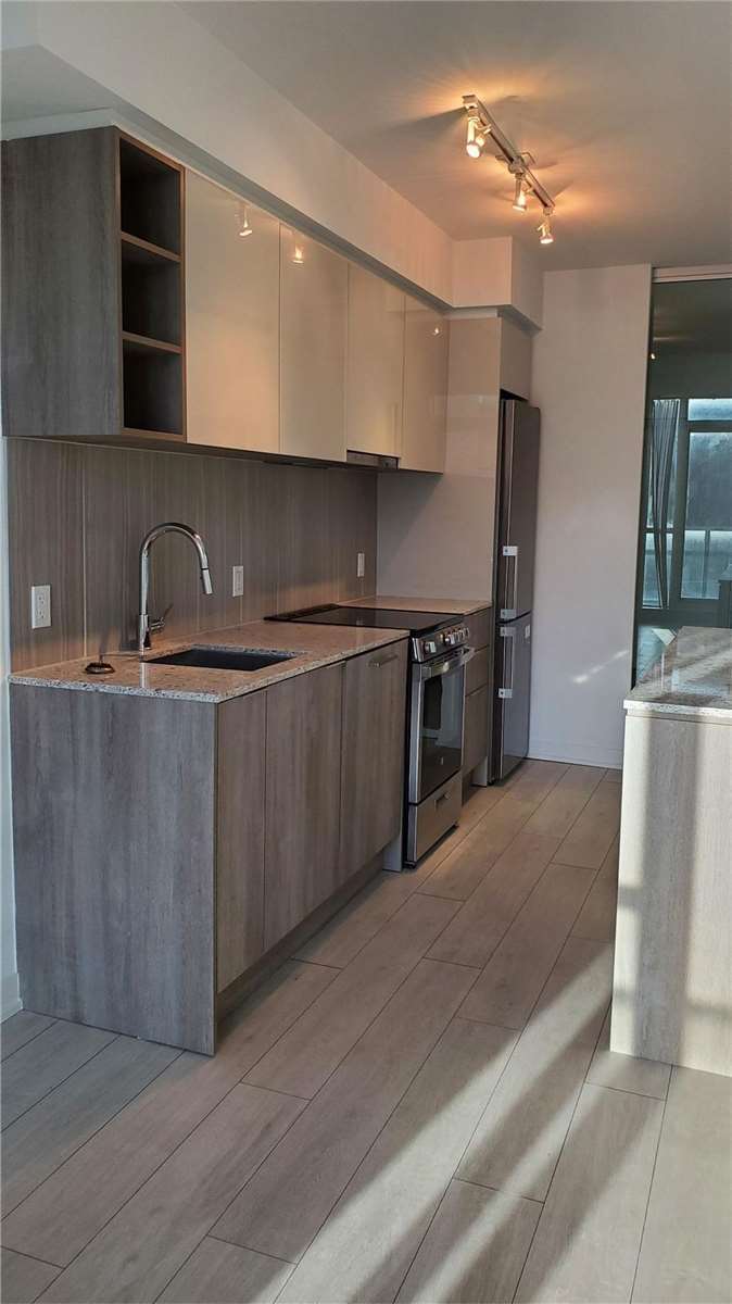 31 Tippett Rd, #649