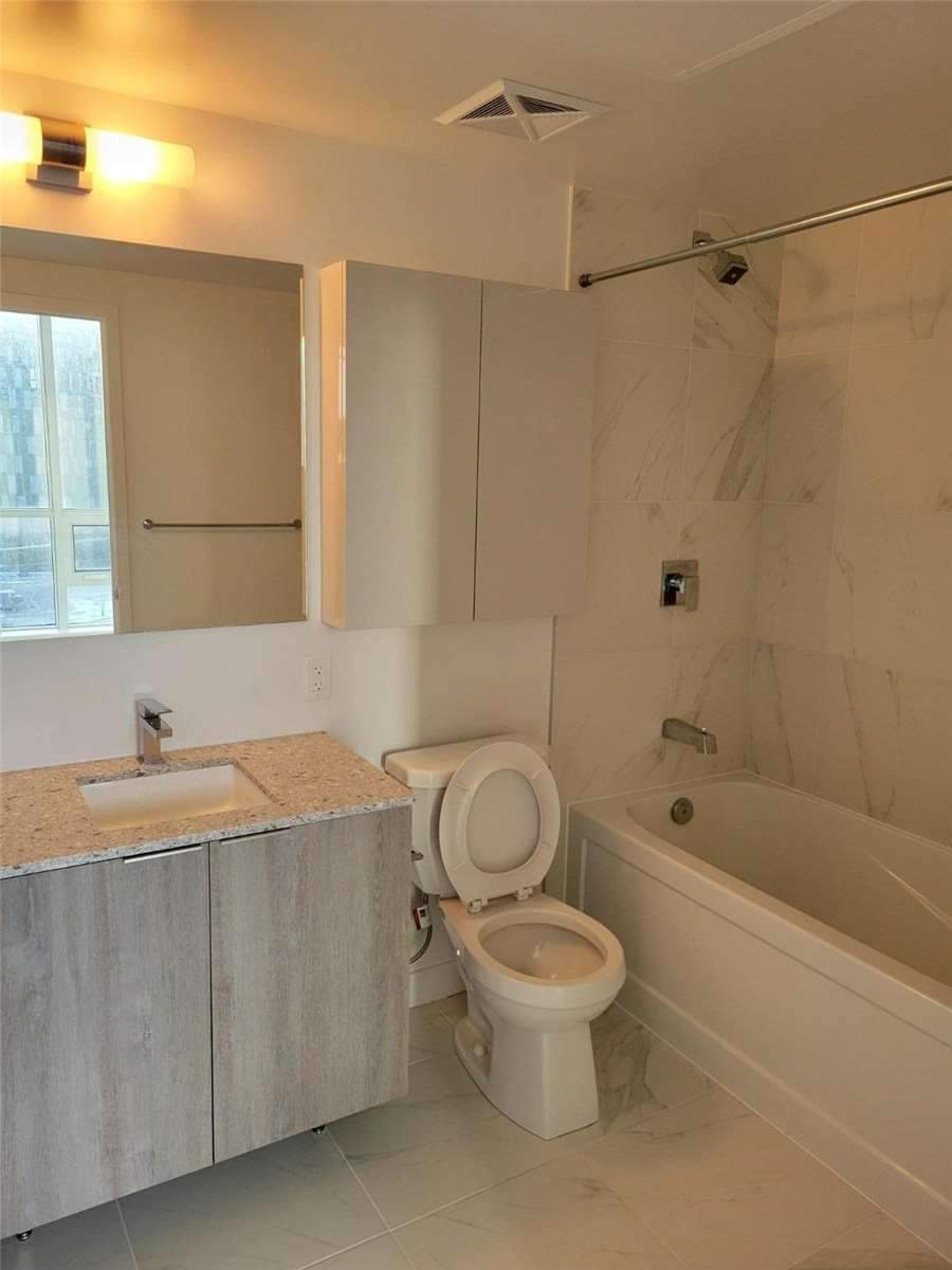 31 Tippett Rd, #649