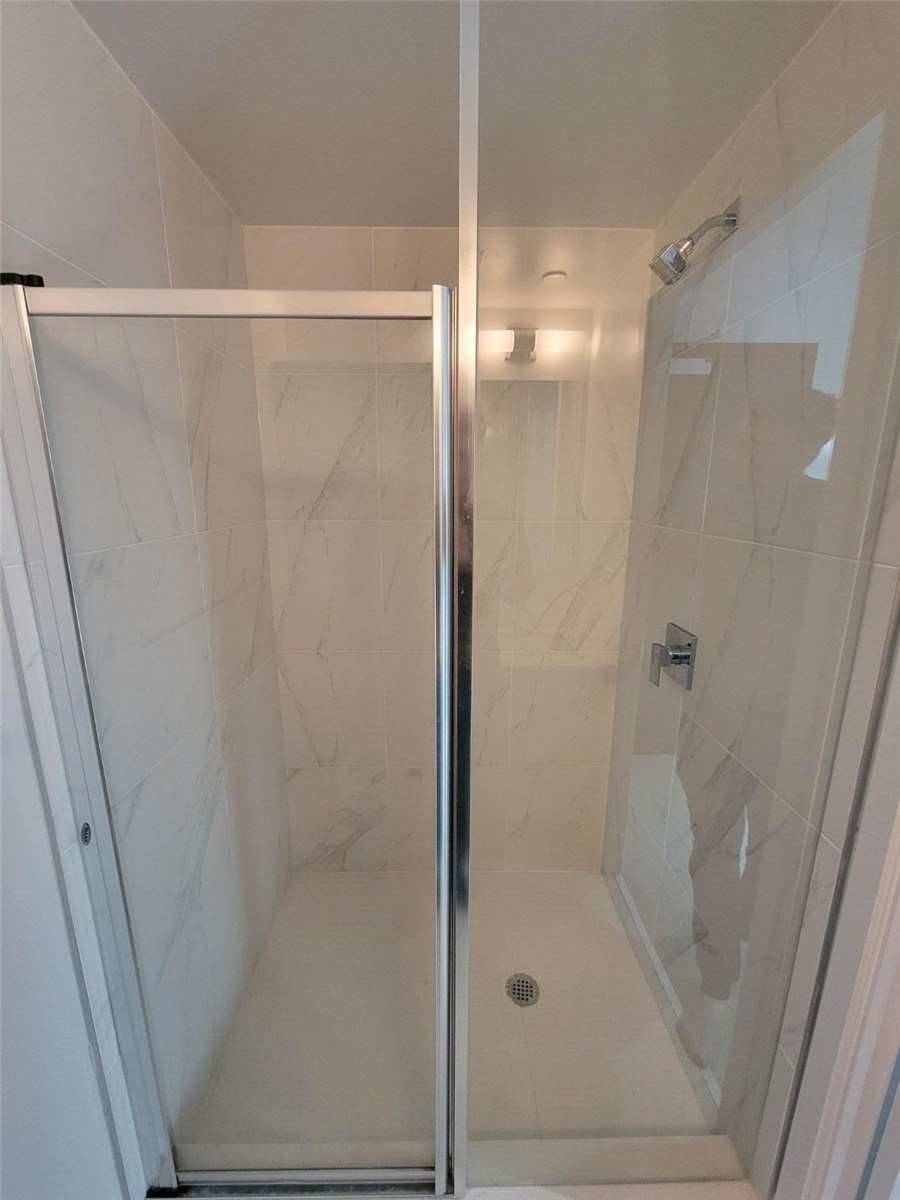 31 Tippett Rd, #649