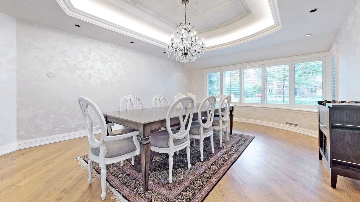 79 Forest Grove Dr