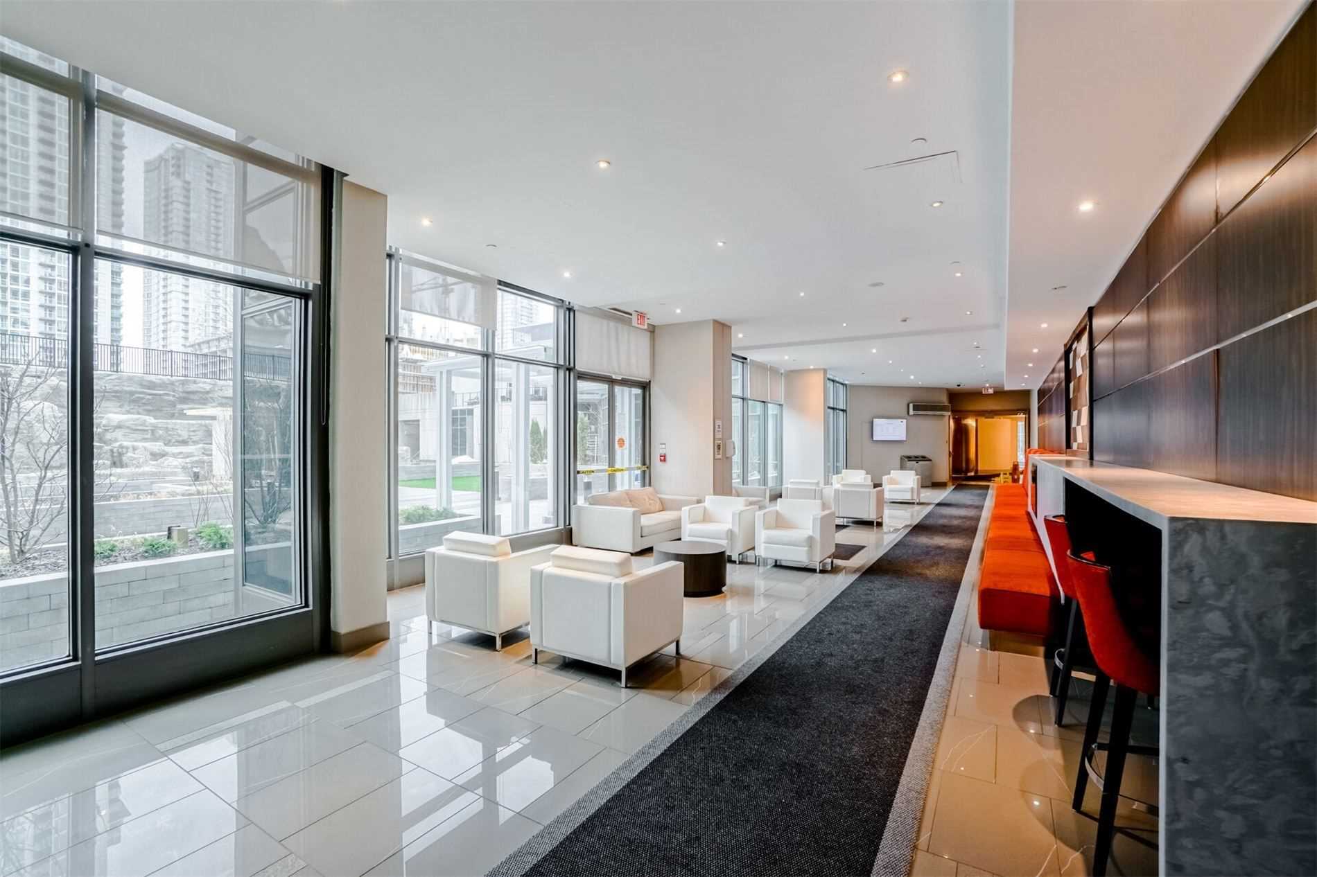 361 Front St W, #1008