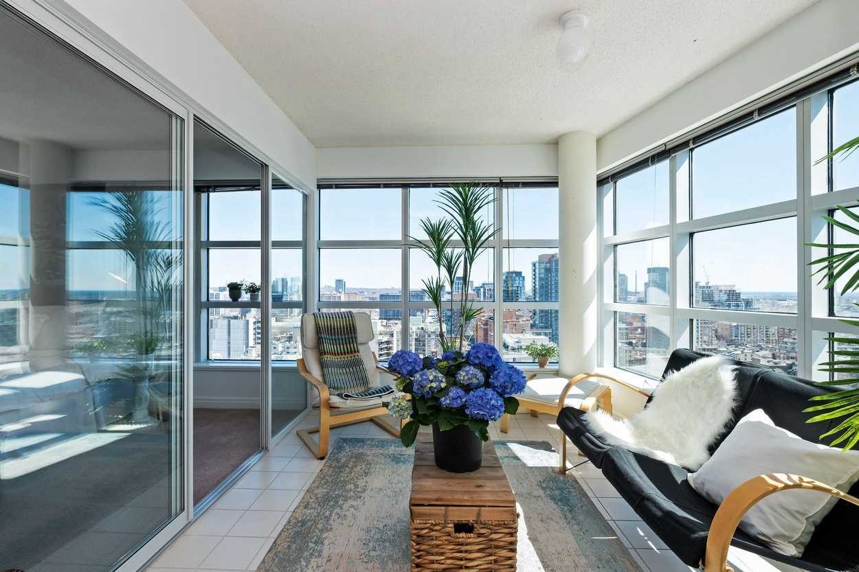 50 Lombard St, #2302