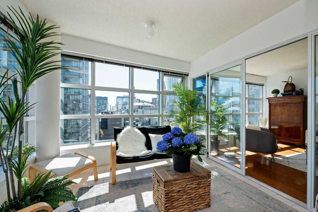 50 Lombard St, #2302