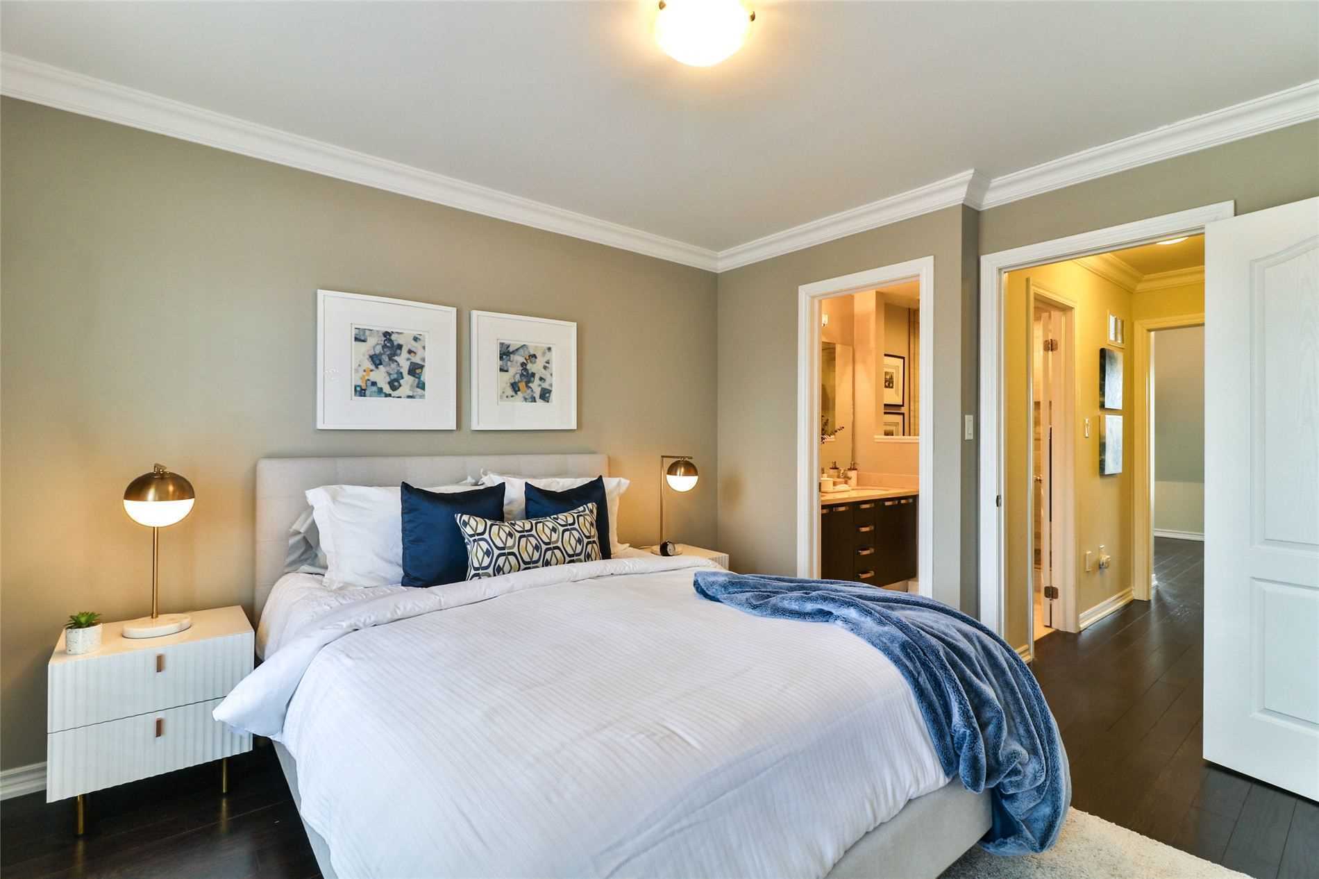 99A Finch Ave W