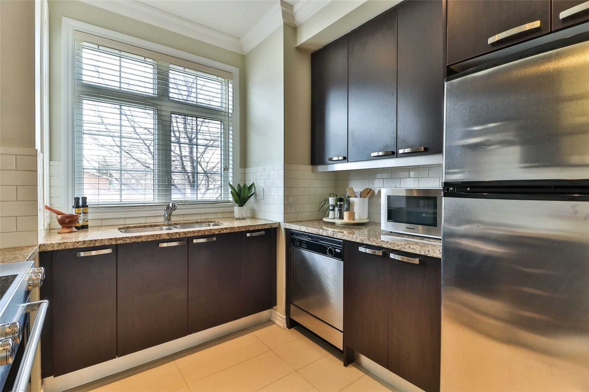 99A Finch Ave W