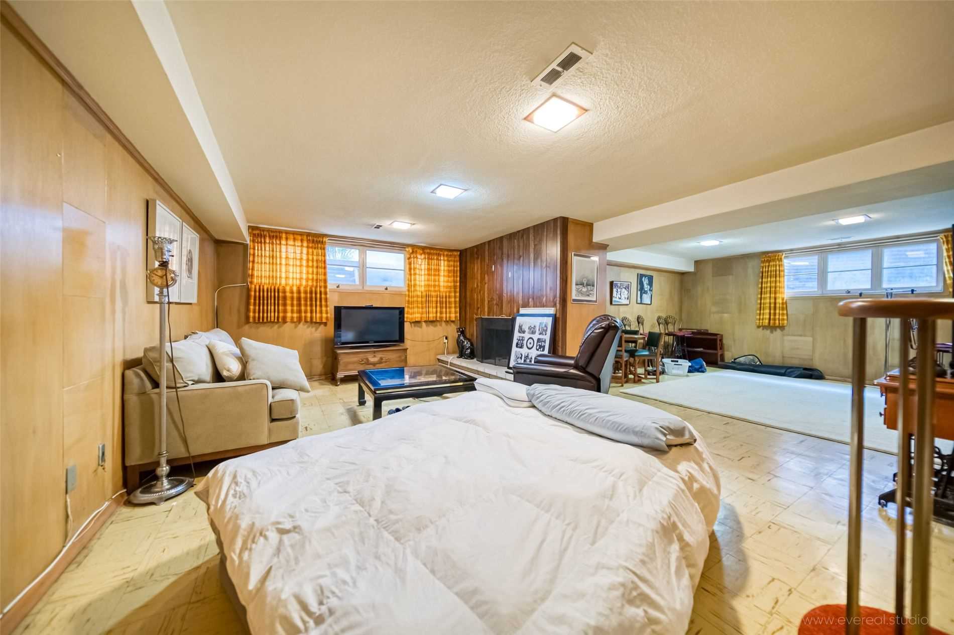 26 Harrison Rd
