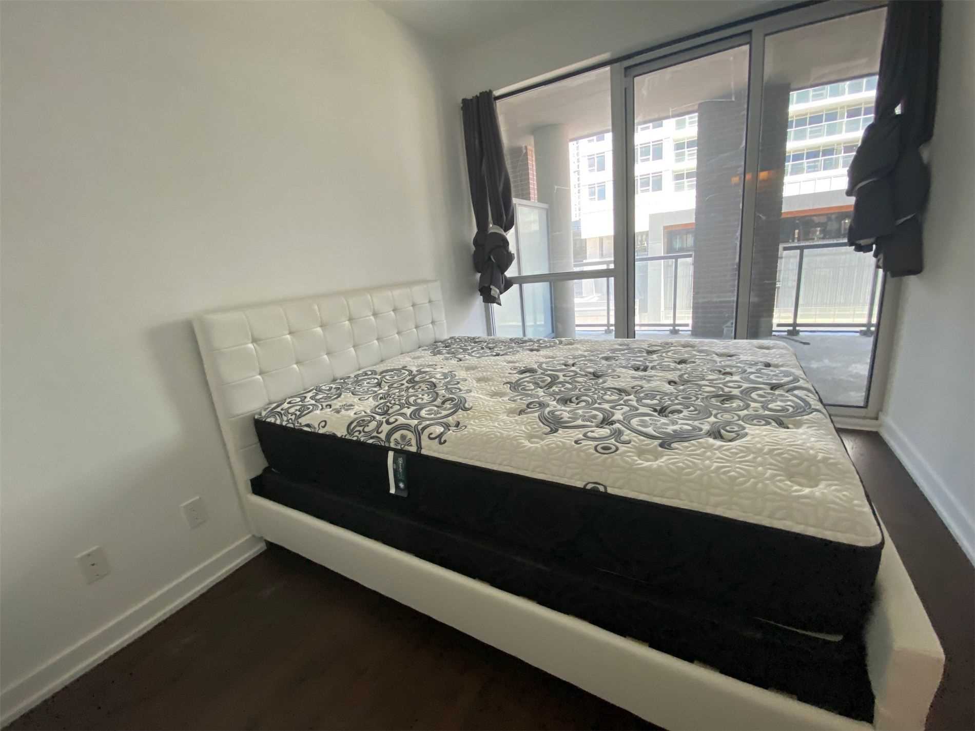 20 Bruyeres Mews #510