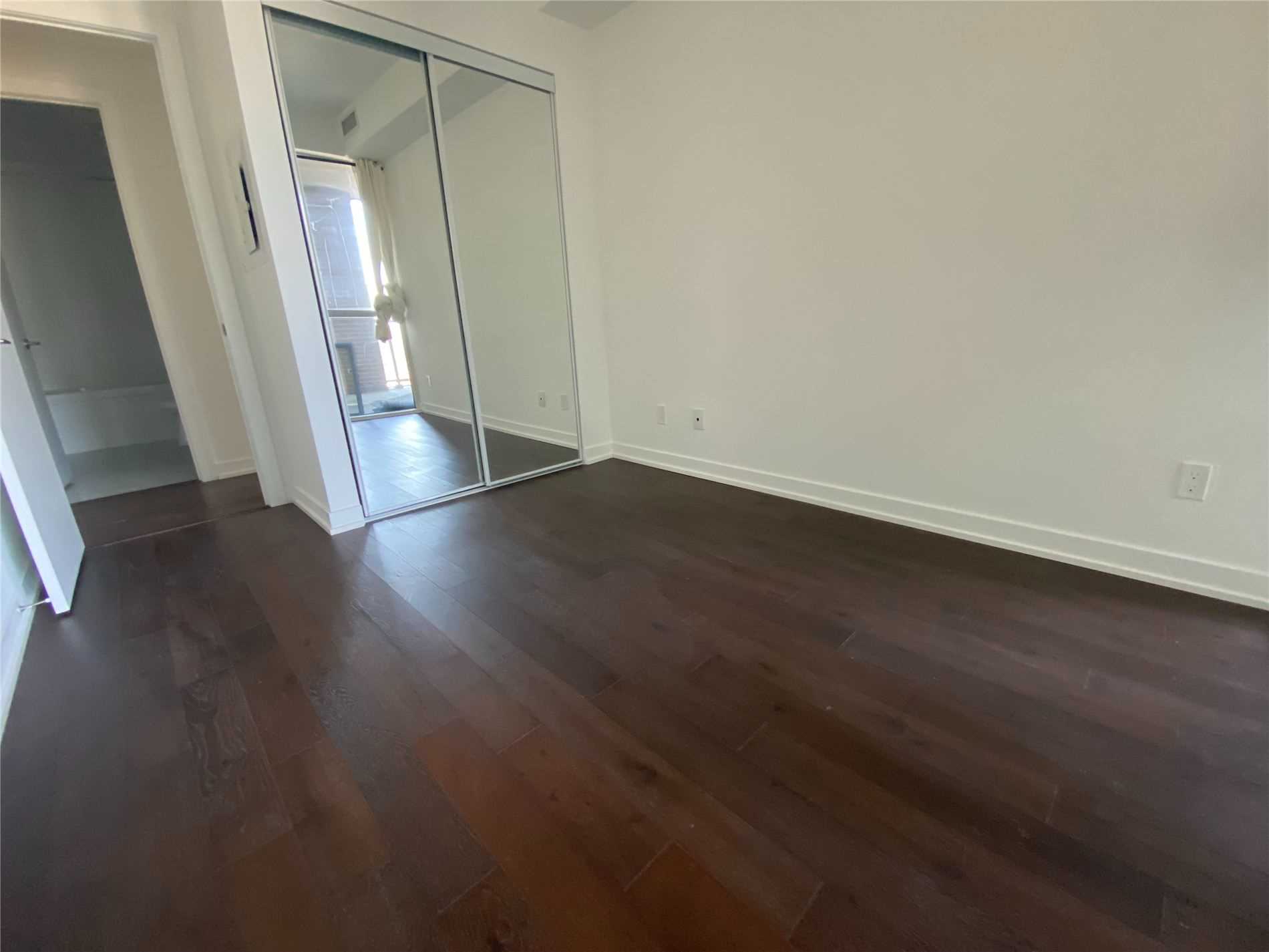 20 Bruyeres Mews #510