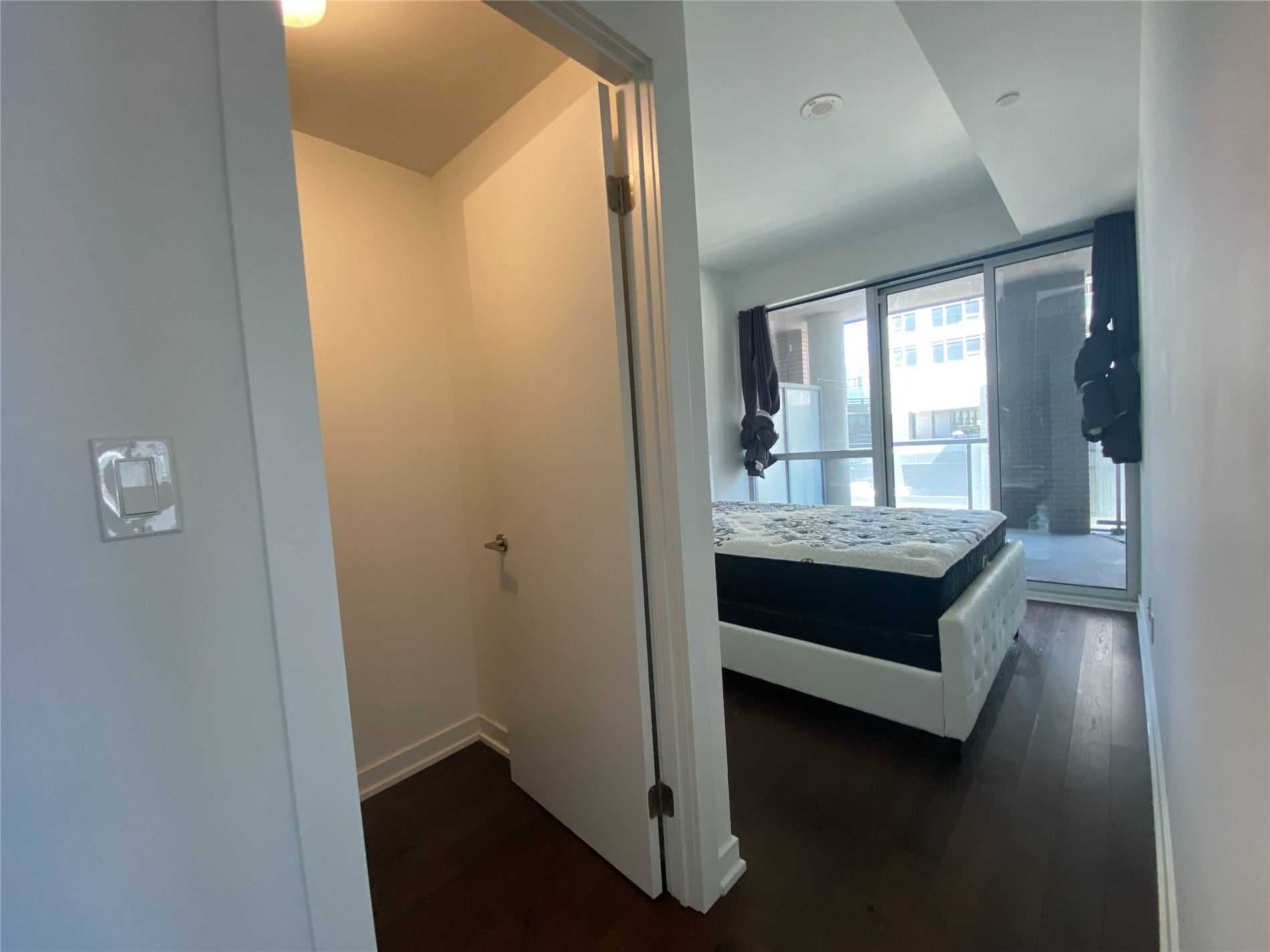 20 Bruyeres Mews #510