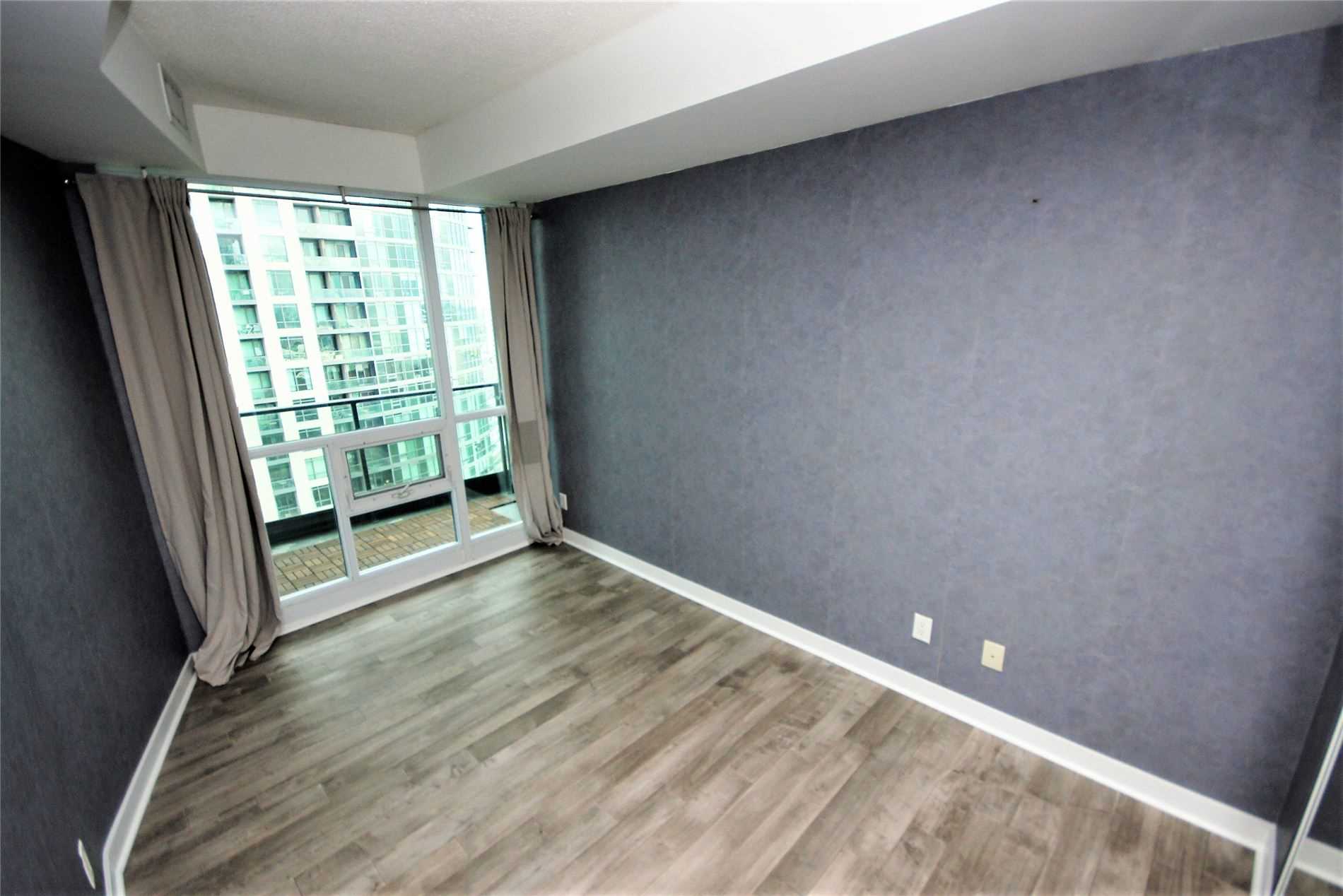 219 Fort York Blvd, #2605