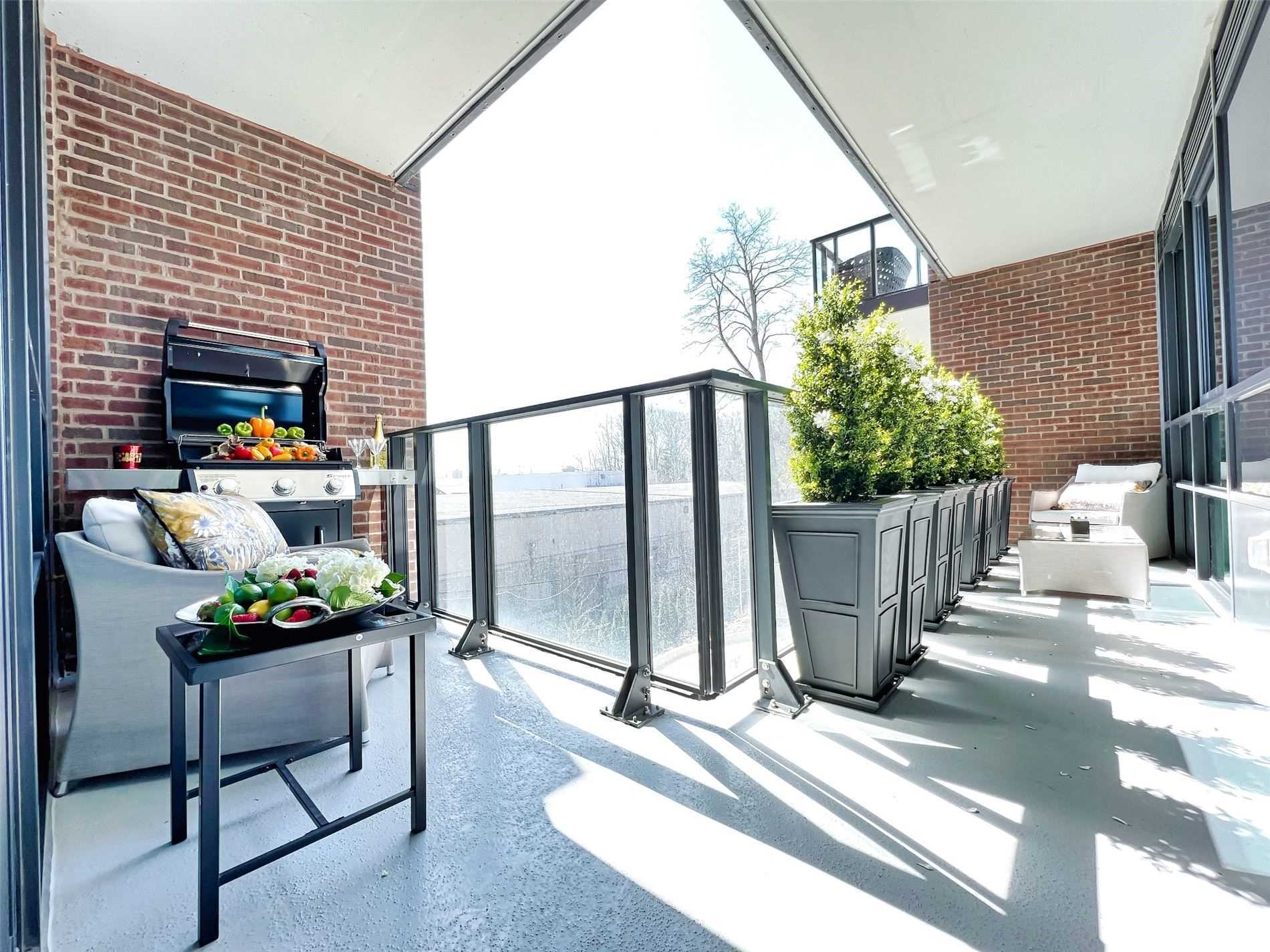 3 Southvale Dr, #301
