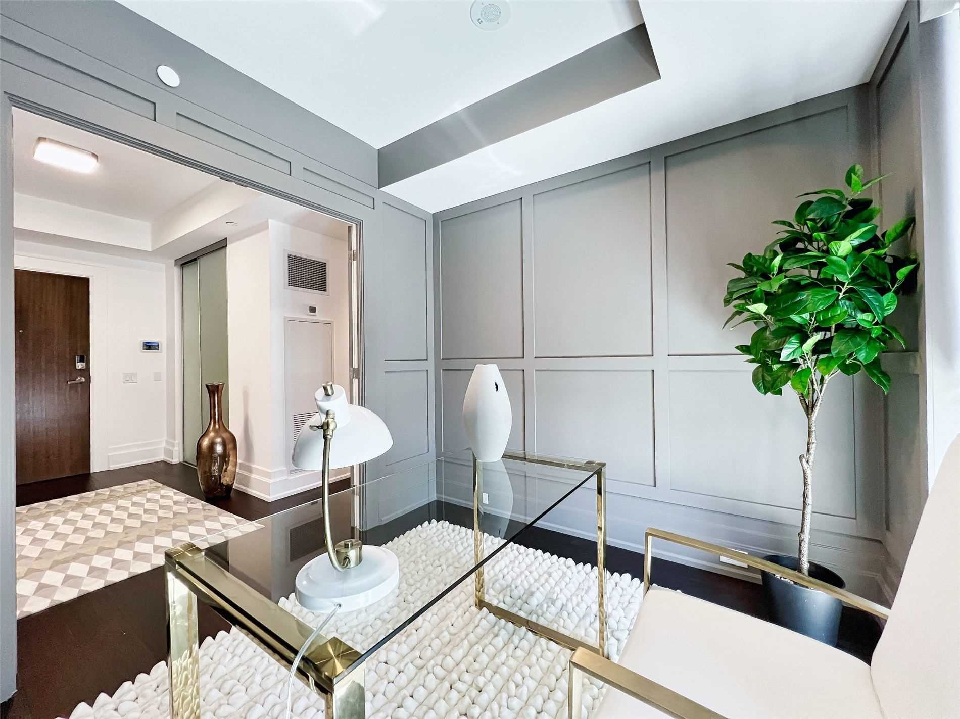 3 Southvale Dr, #301