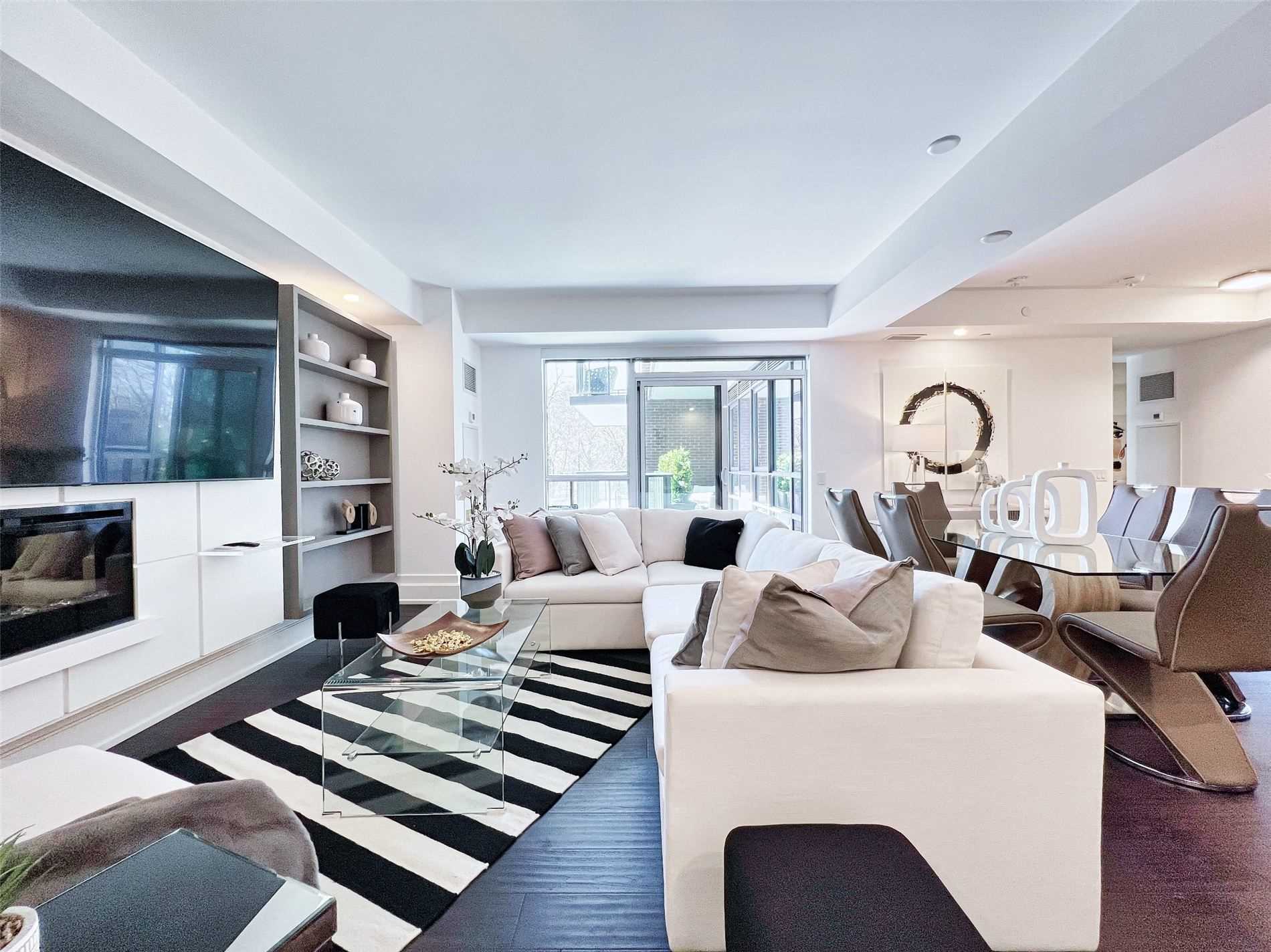 3 Southvale Dr, #301