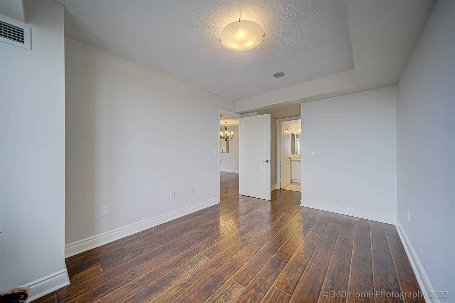 880 Grandview Way, #1005