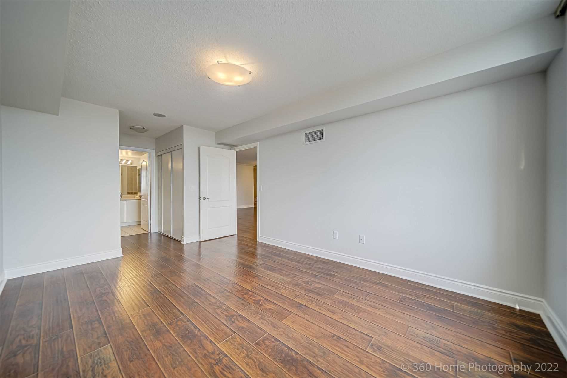880 Grandview Way, #1005