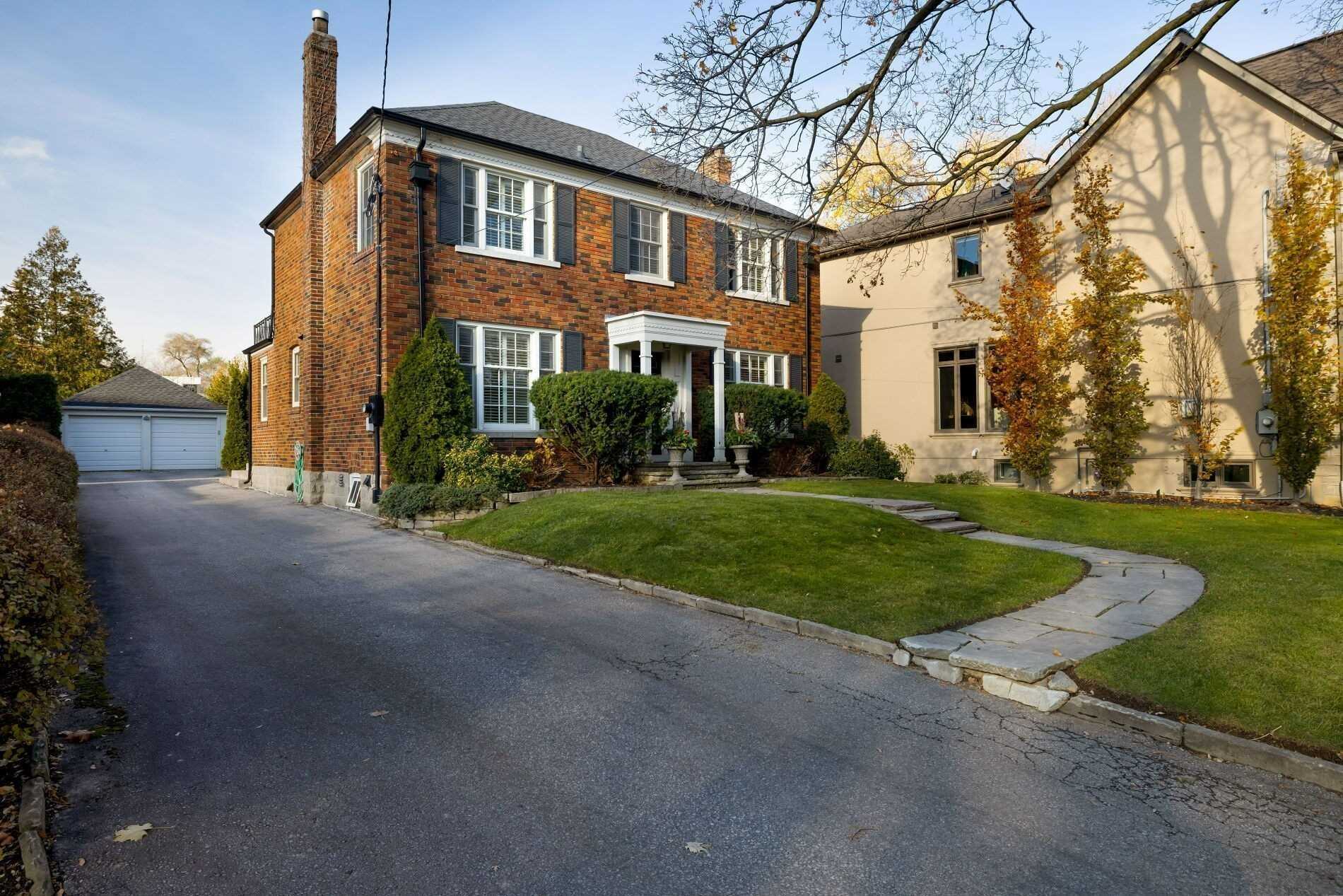 110 Esgore Dr