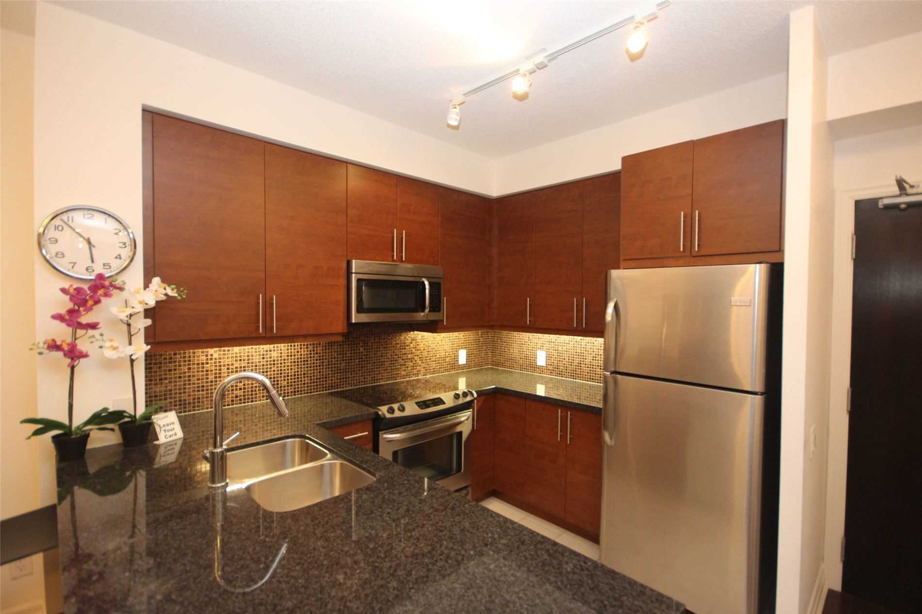17 Ruddington Dr, #603