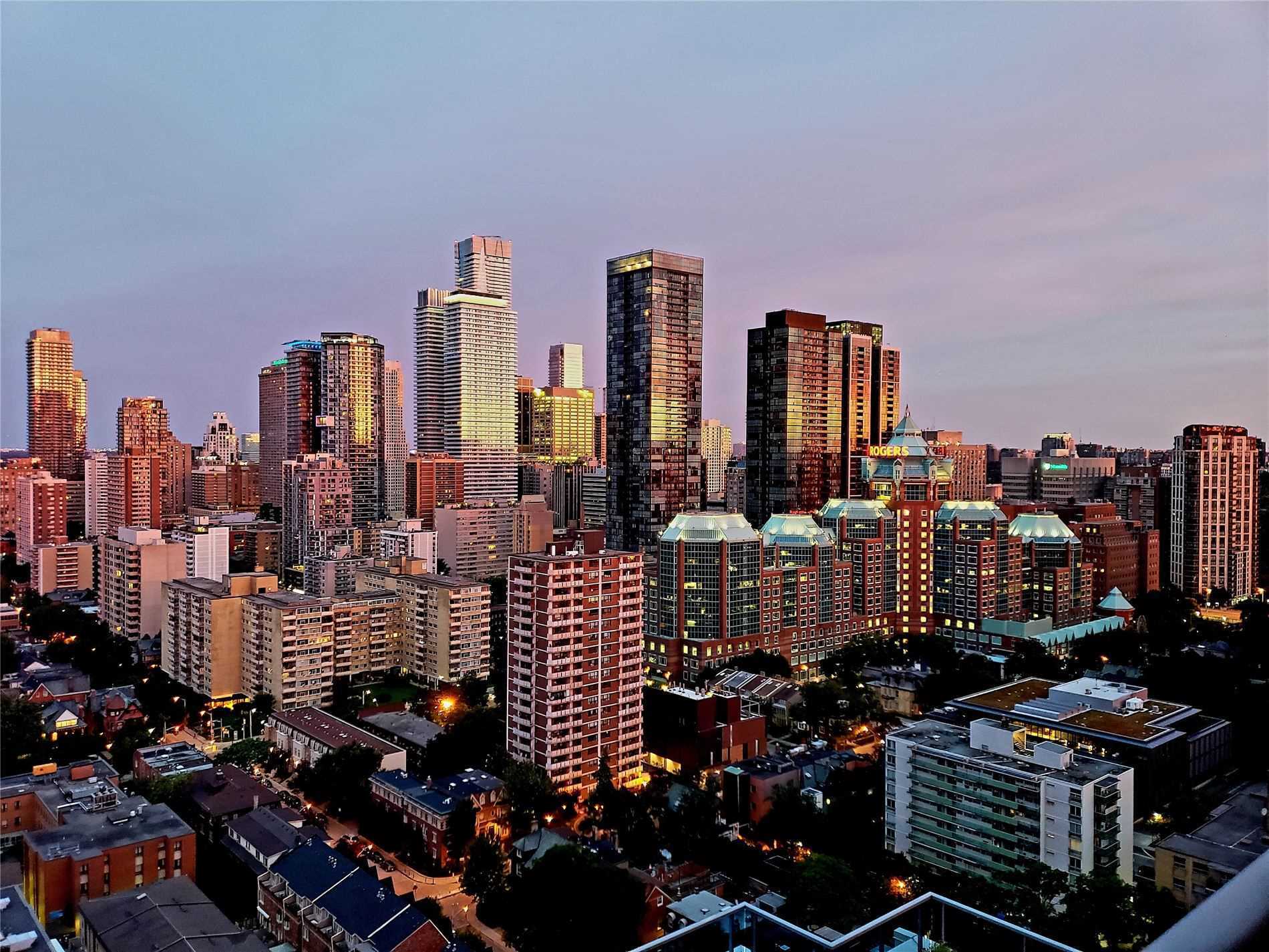 500 Sherbourne St, #2506