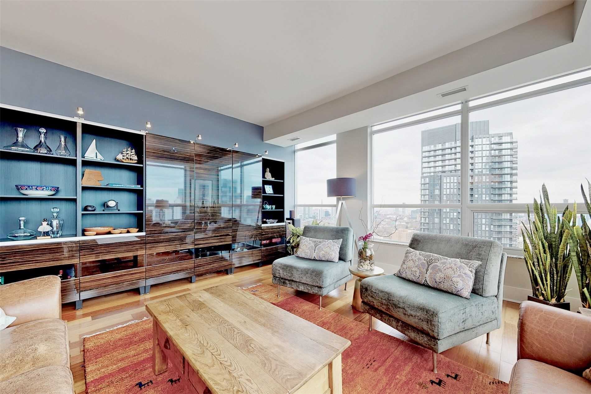500 Sherbourne St, #2506