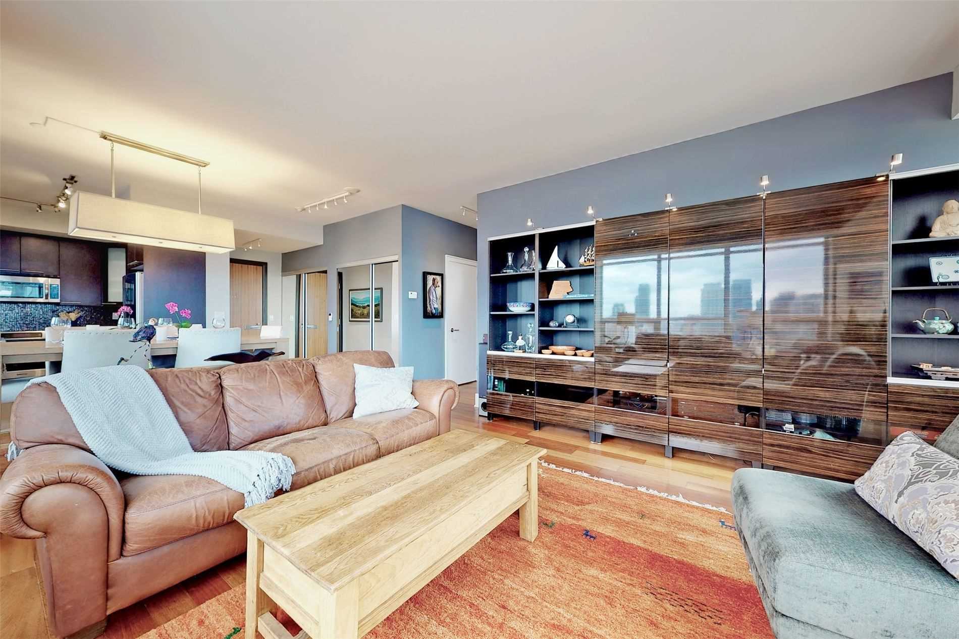 500 Sherbourne St, #2506