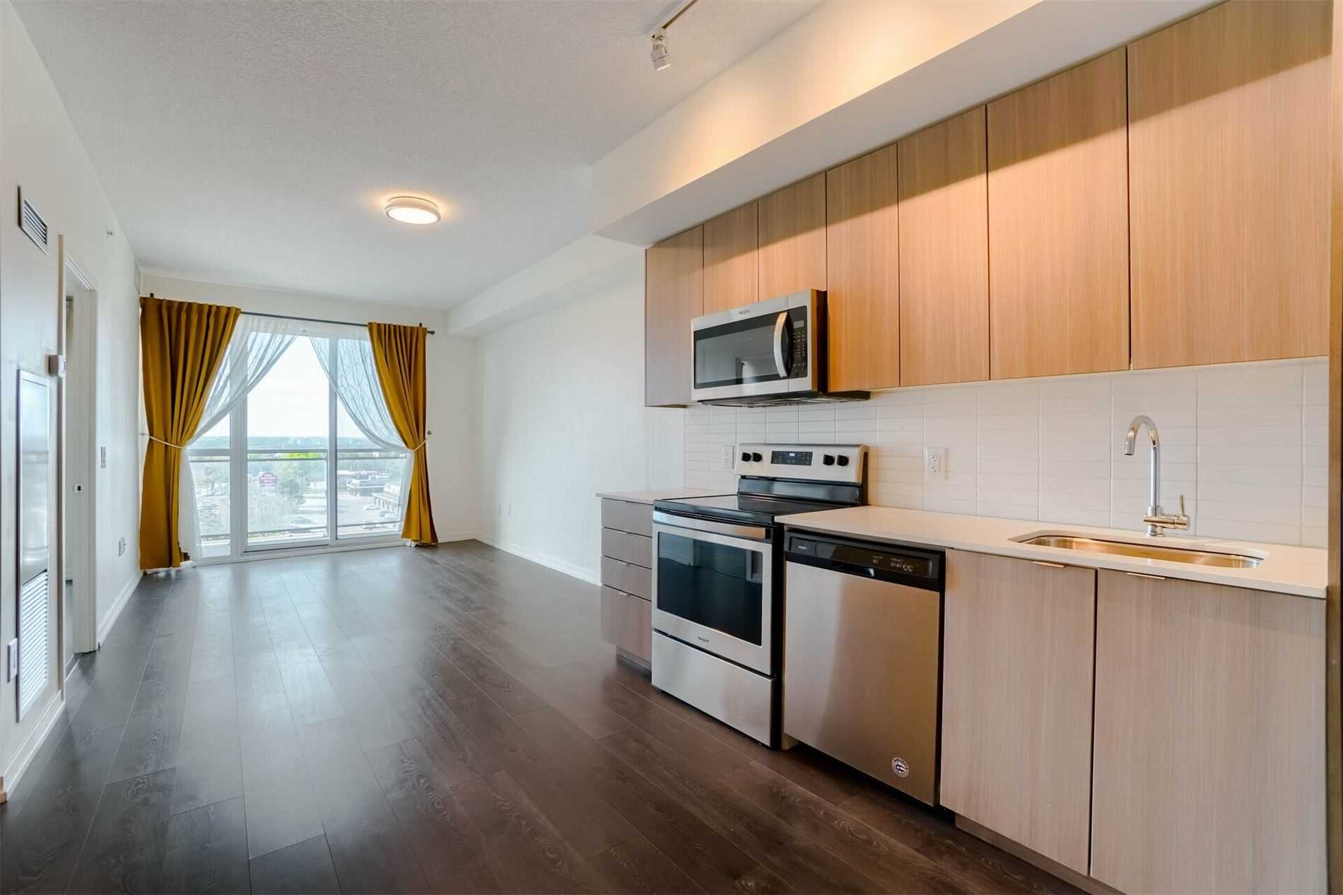 3237 Bayview Ave, #803