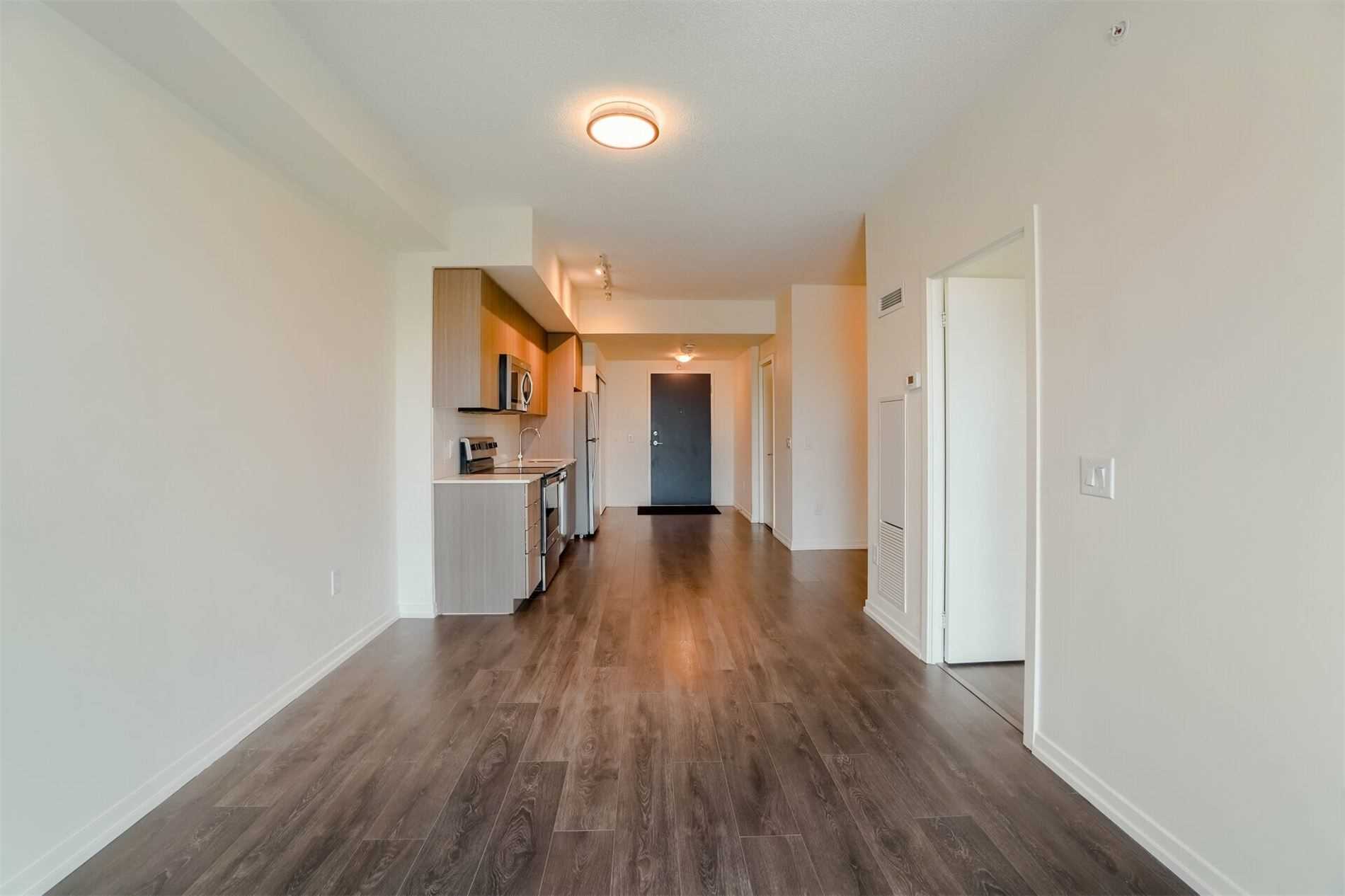 3237 Bayview Ave, #803