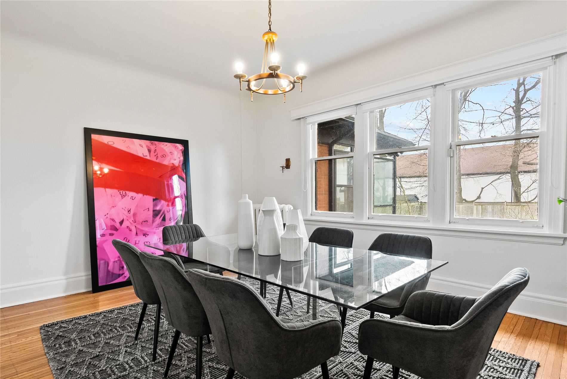 147 Farnham Ave