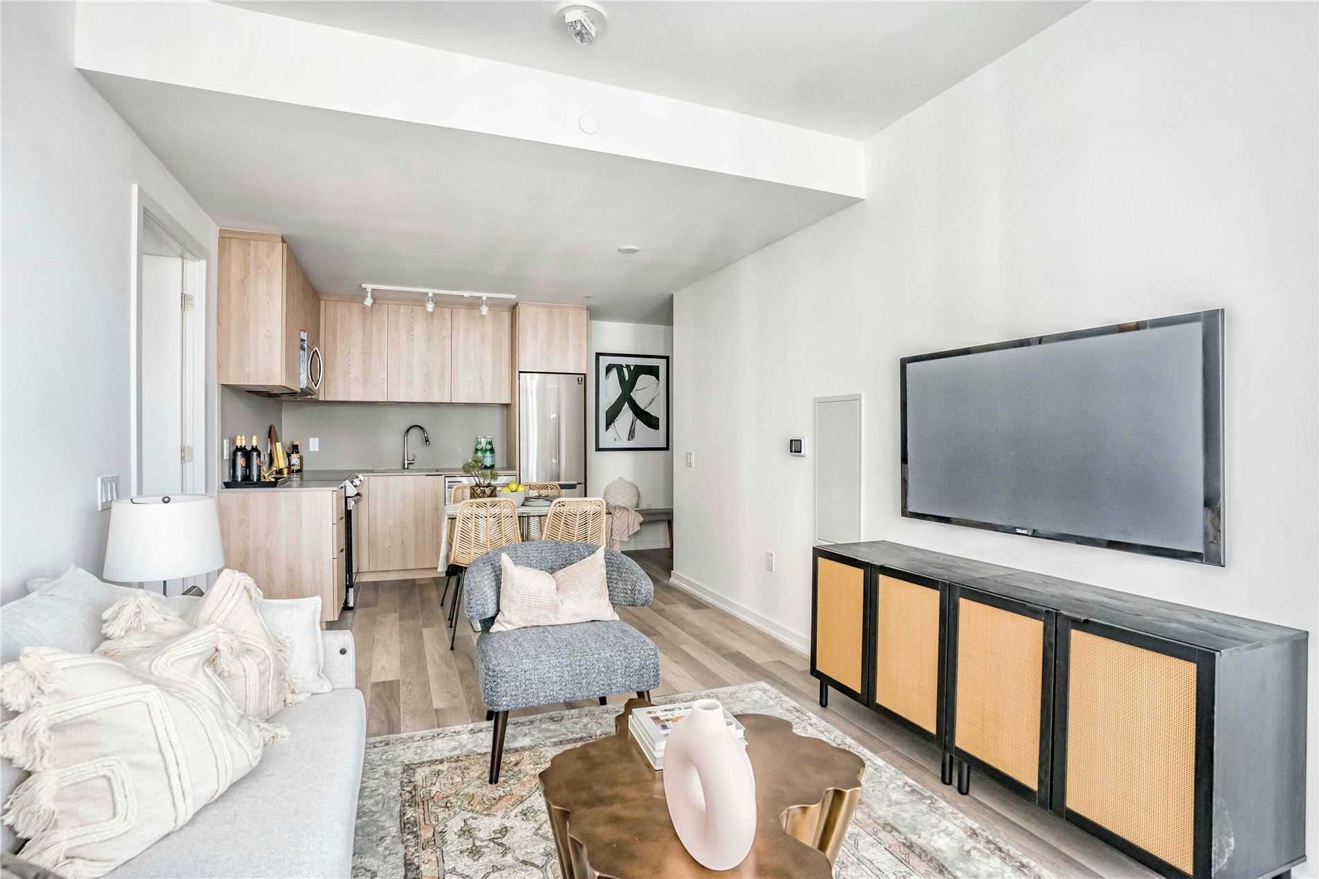 50 Power St, #1016