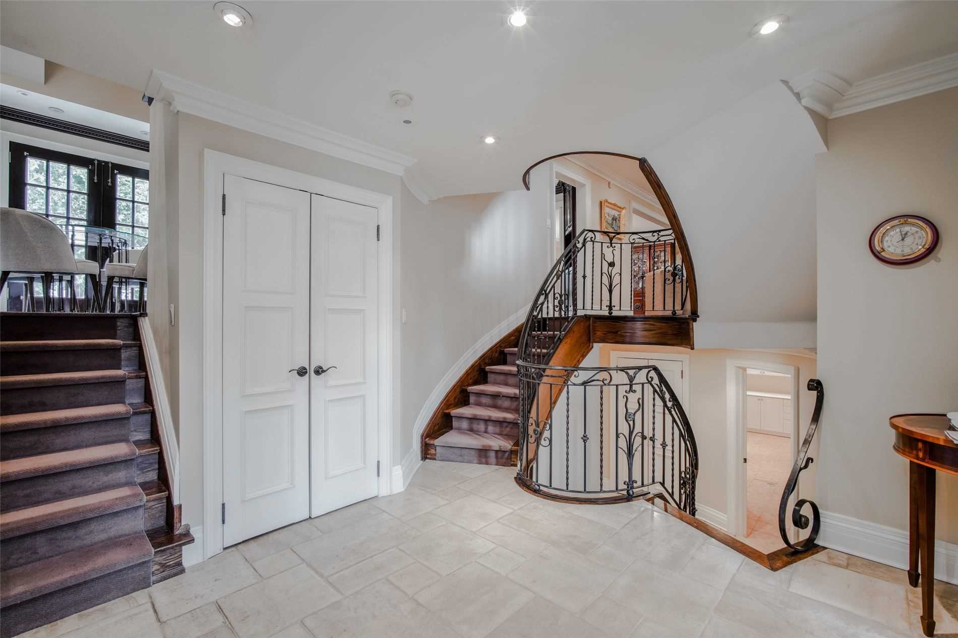 19 Forest Glen Cres