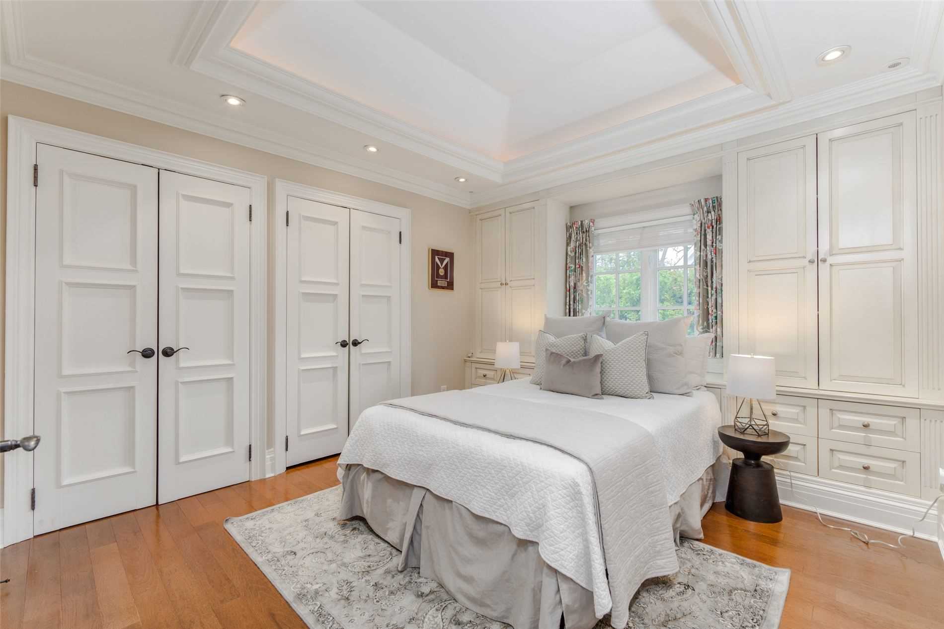 19 Forest Glen Cres