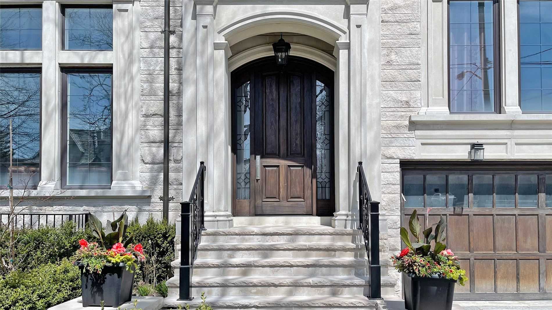 264 Dunforest Ave