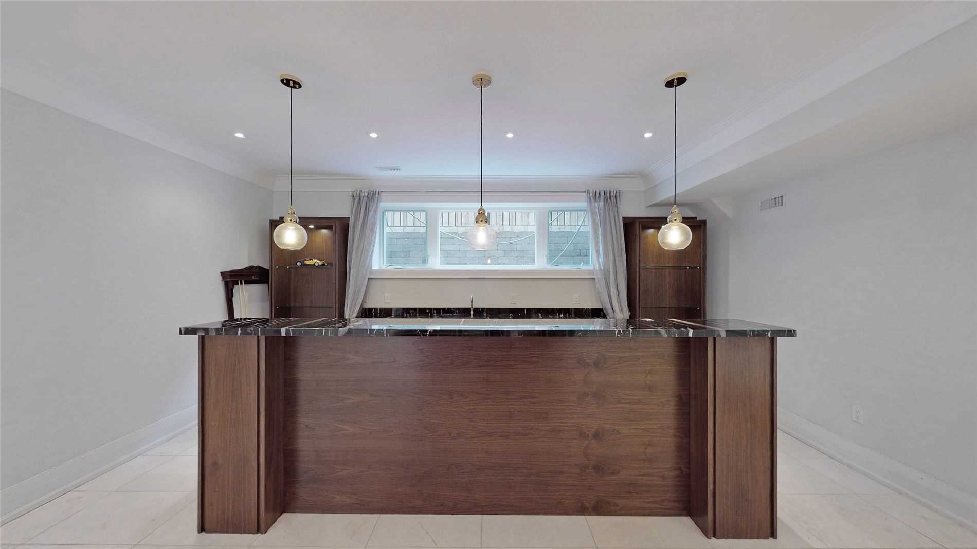 264 Dunforest Ave