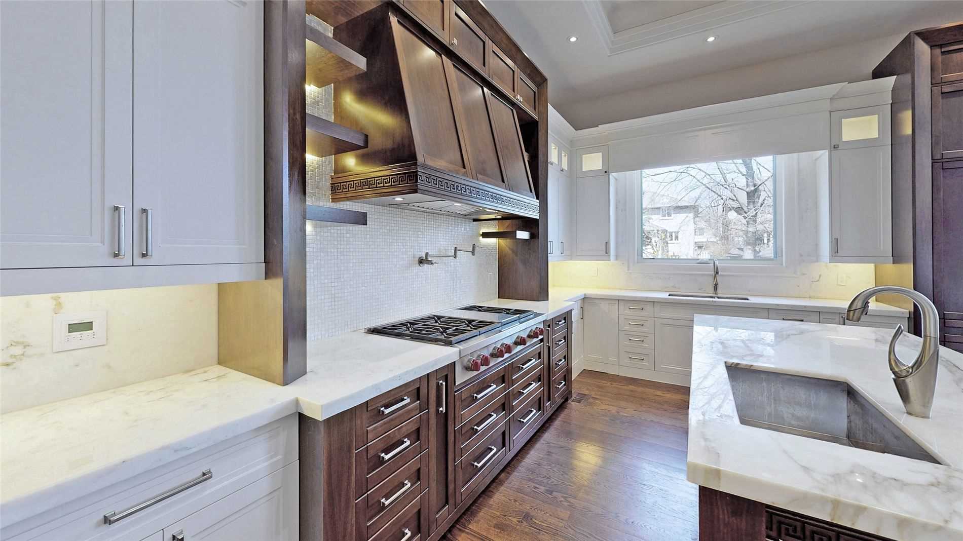 264 Dunforest Ave