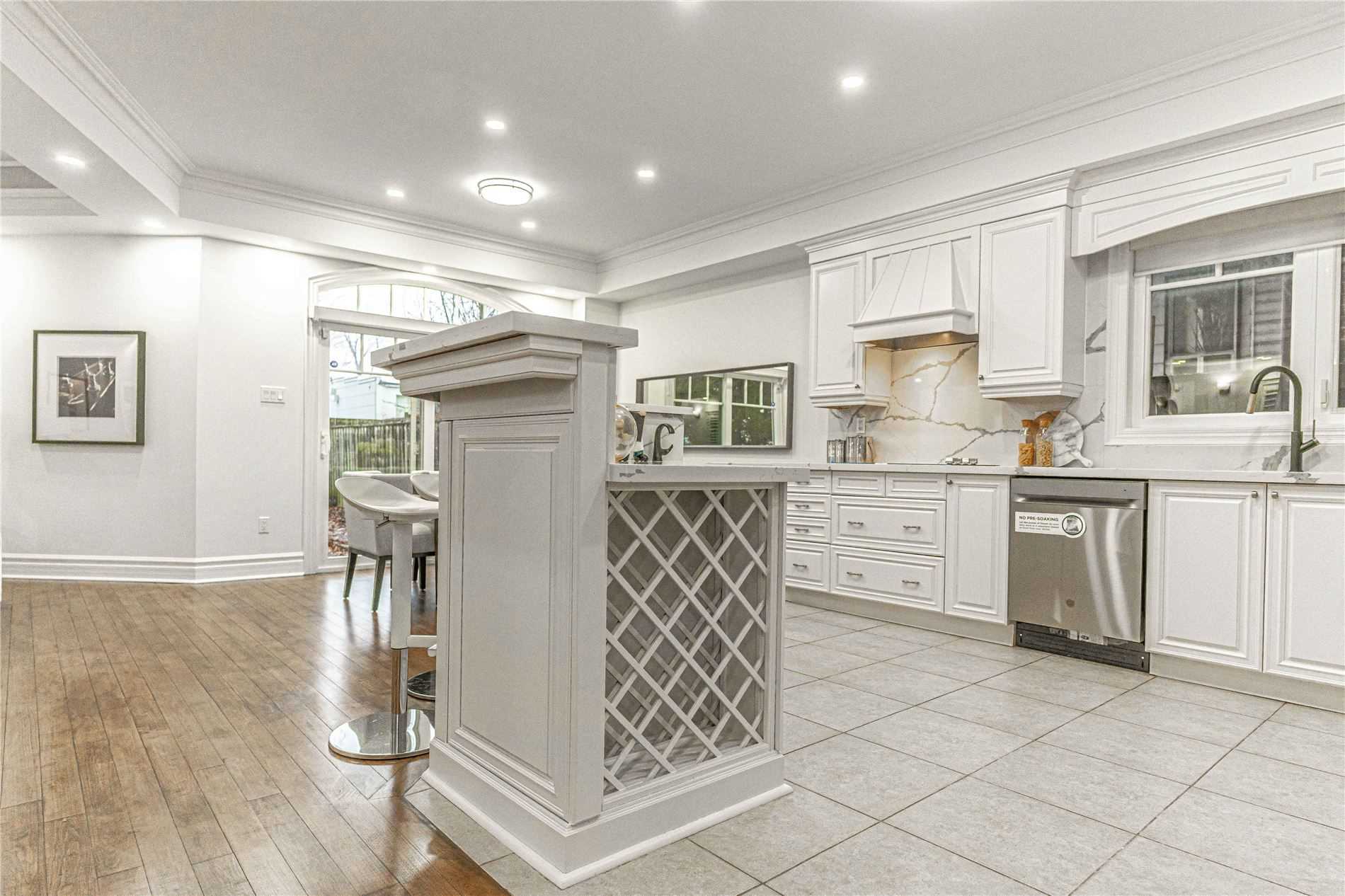 83 Harlandale Ave